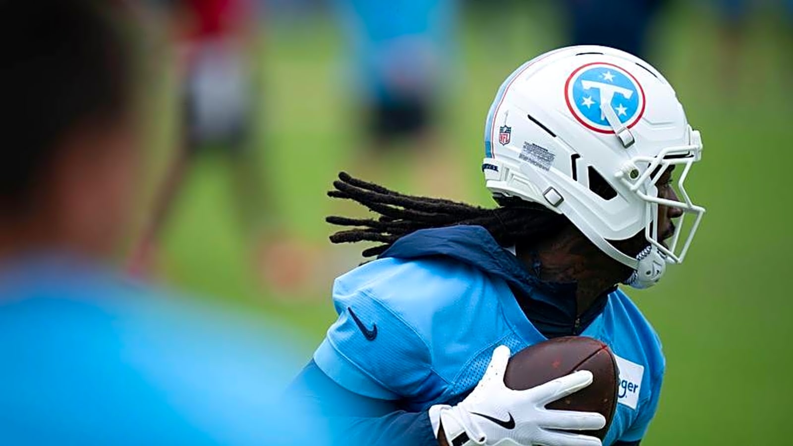 One Titans Veteran Could Suddenly Become Interesting Trade Piece