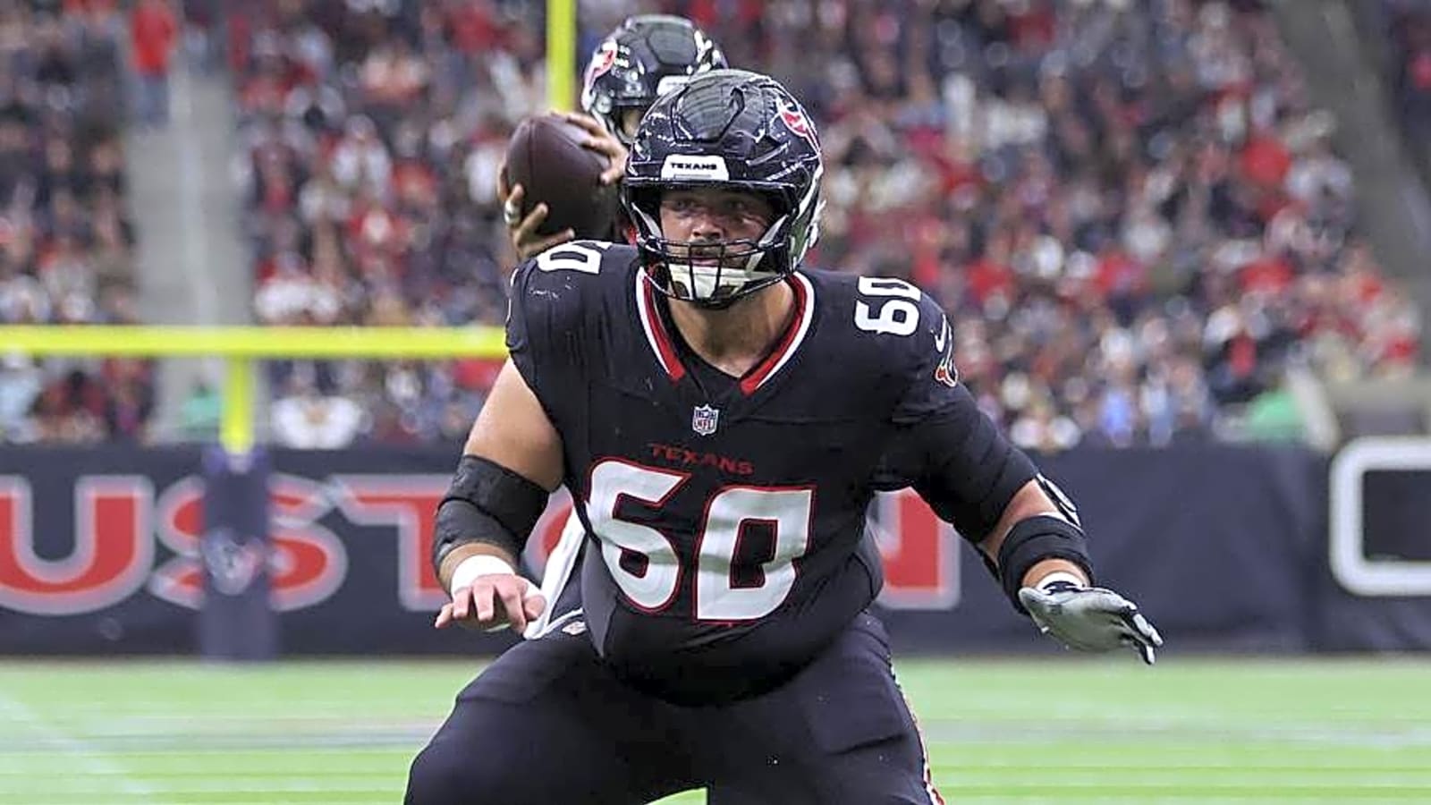 Texans' Starting Center Race Has a Surprising Front-Runner