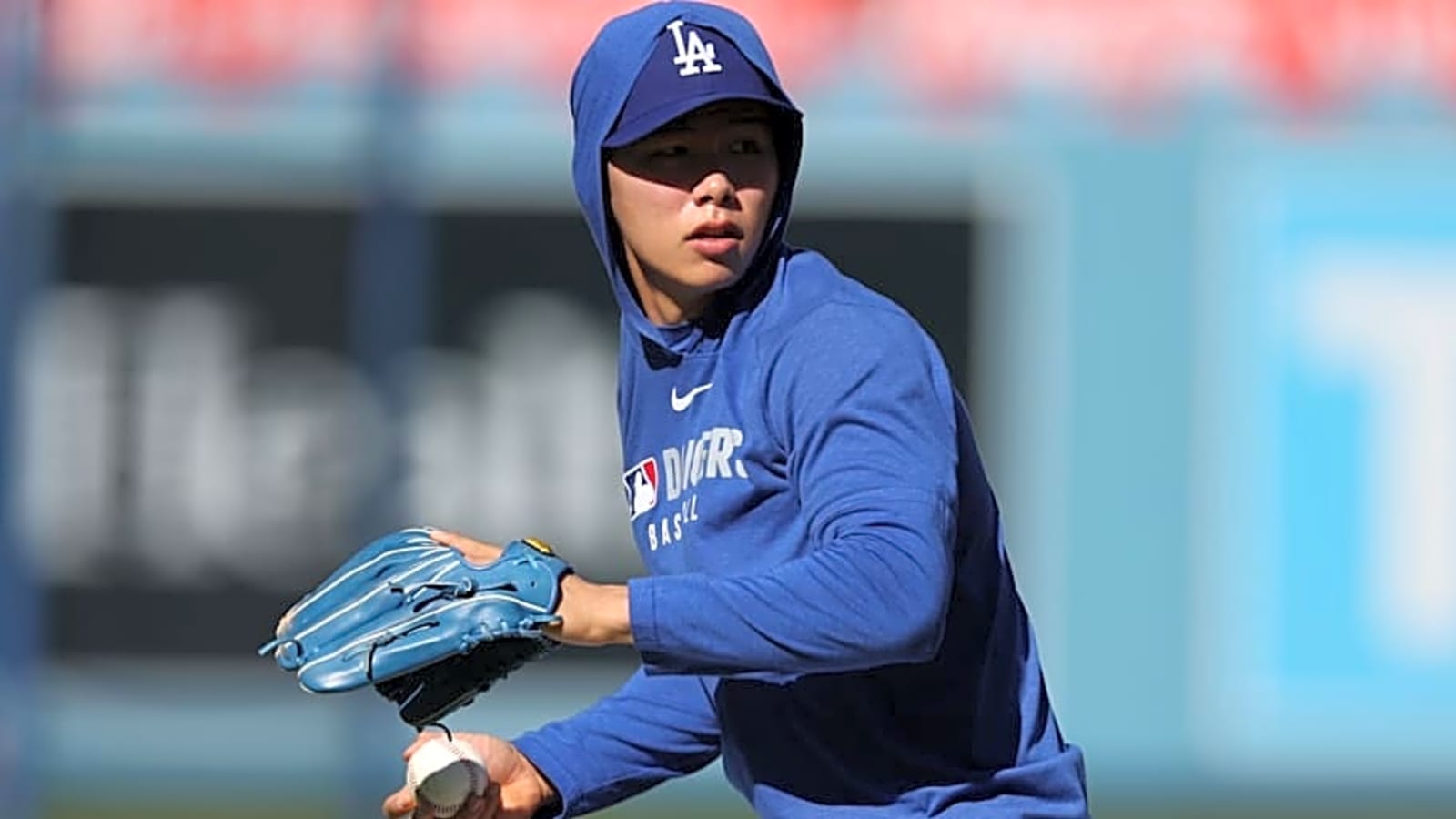 Dodgers Infielder Shocks Fans With Scoreless Pitching Performance in KBO Match