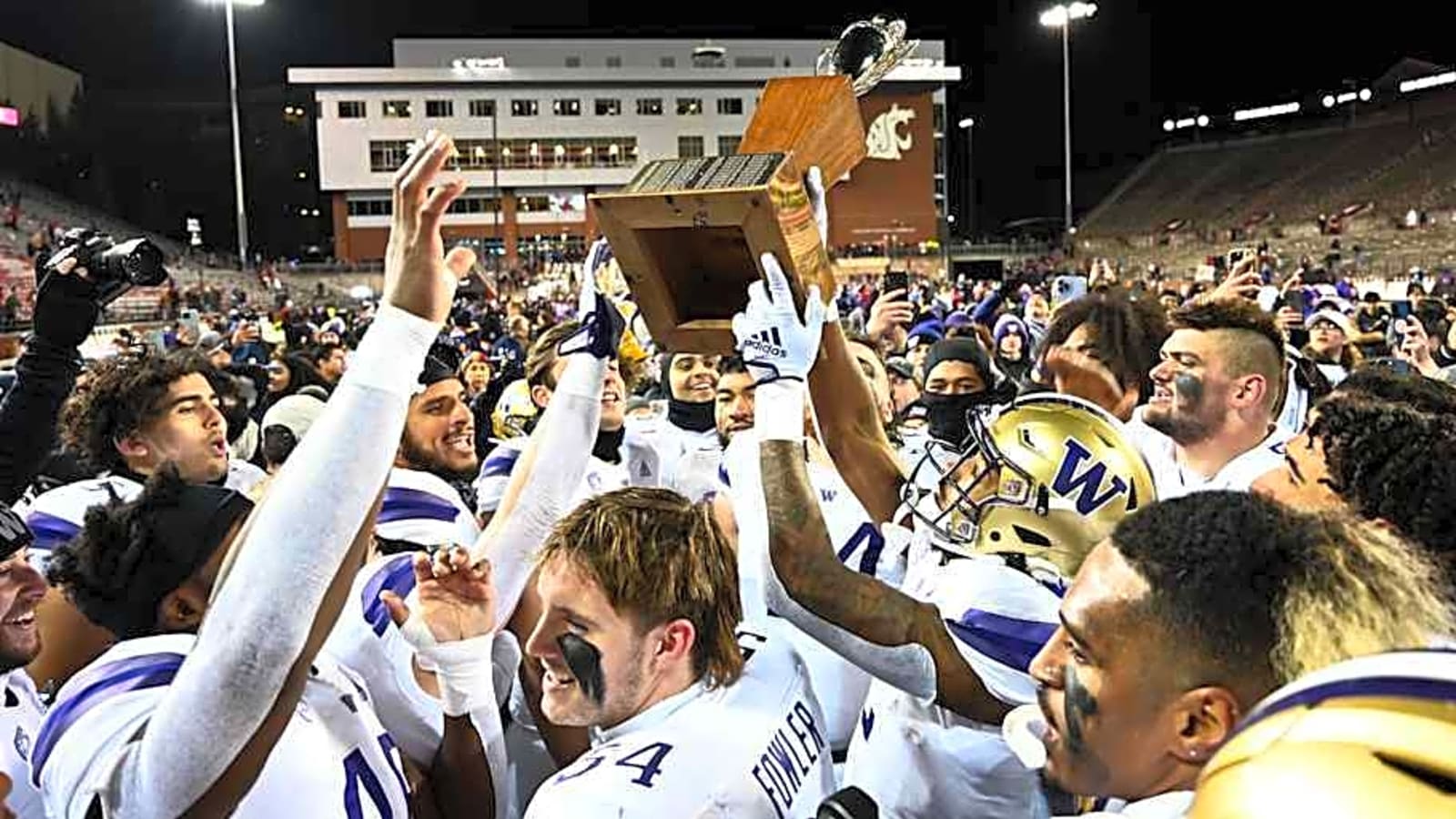 Sizing Up the Apple Juice to Hold Future Rivalry Games