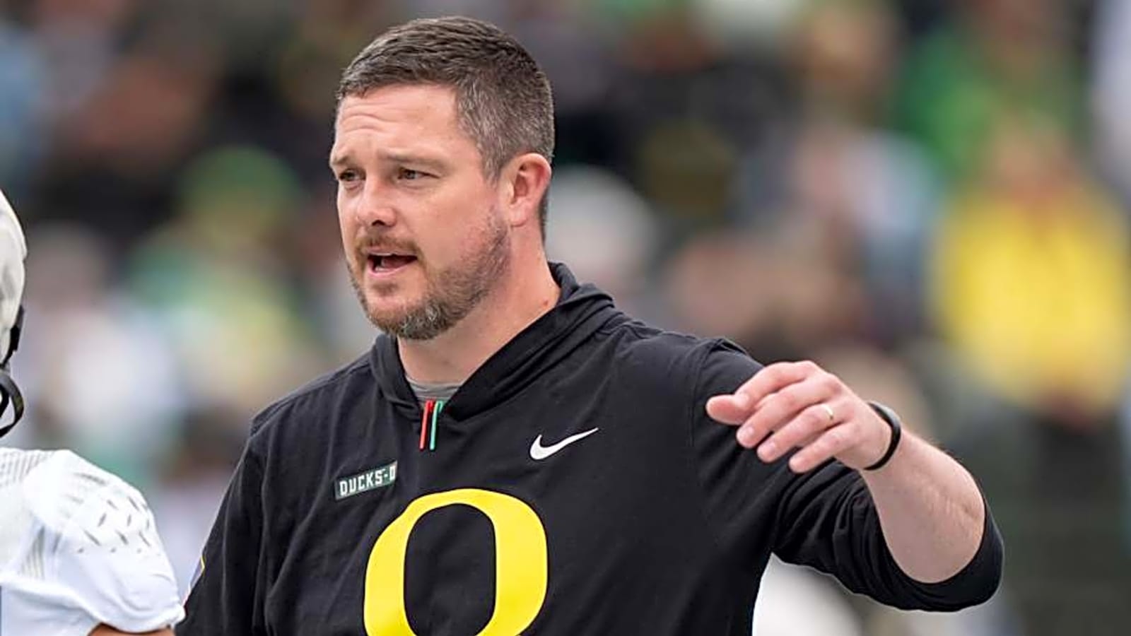 Oregon Ducks Coach Dan Lanning&#39;s Biggest Weakness On Current Roster
