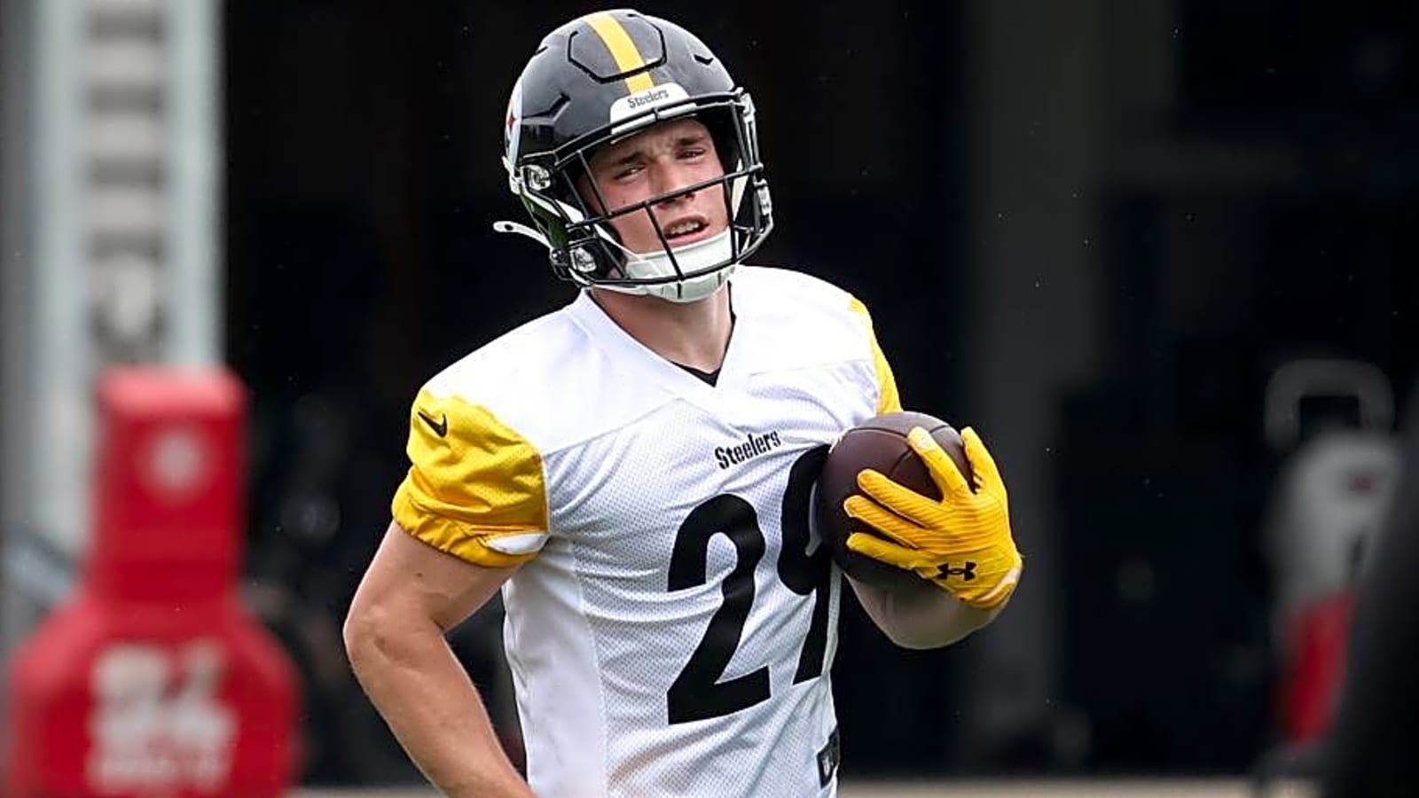 Steelers Get Good Injury News on Rookie Eli Heidenreich