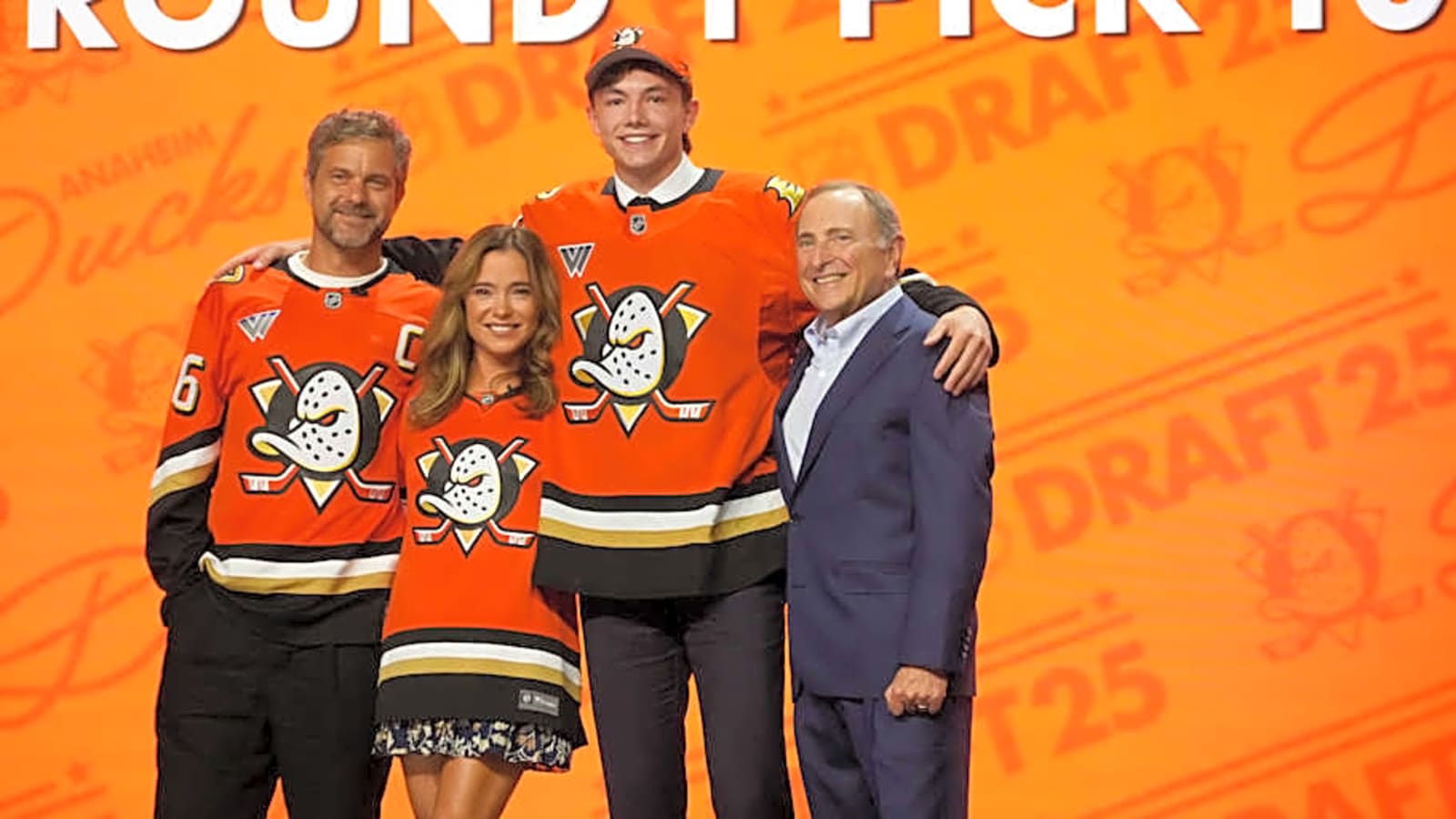 Ducks Draft Pick Chooses Perfect Jersey Number