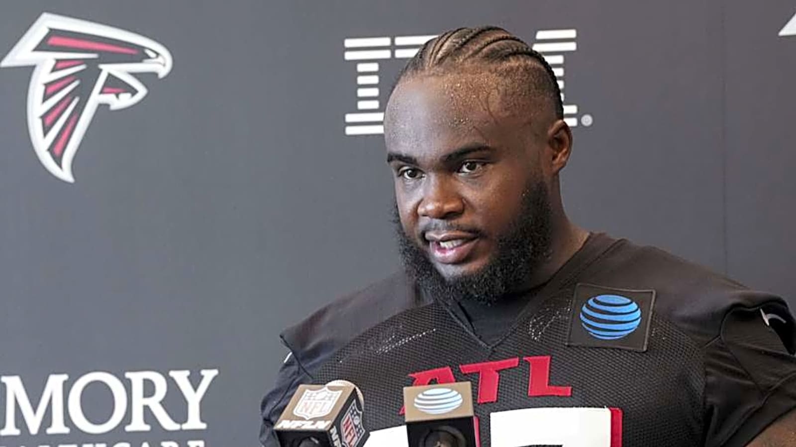 Ex-Falcons DT Grady Jarrett Speaks out on 'Refreshing' New Start With Bears