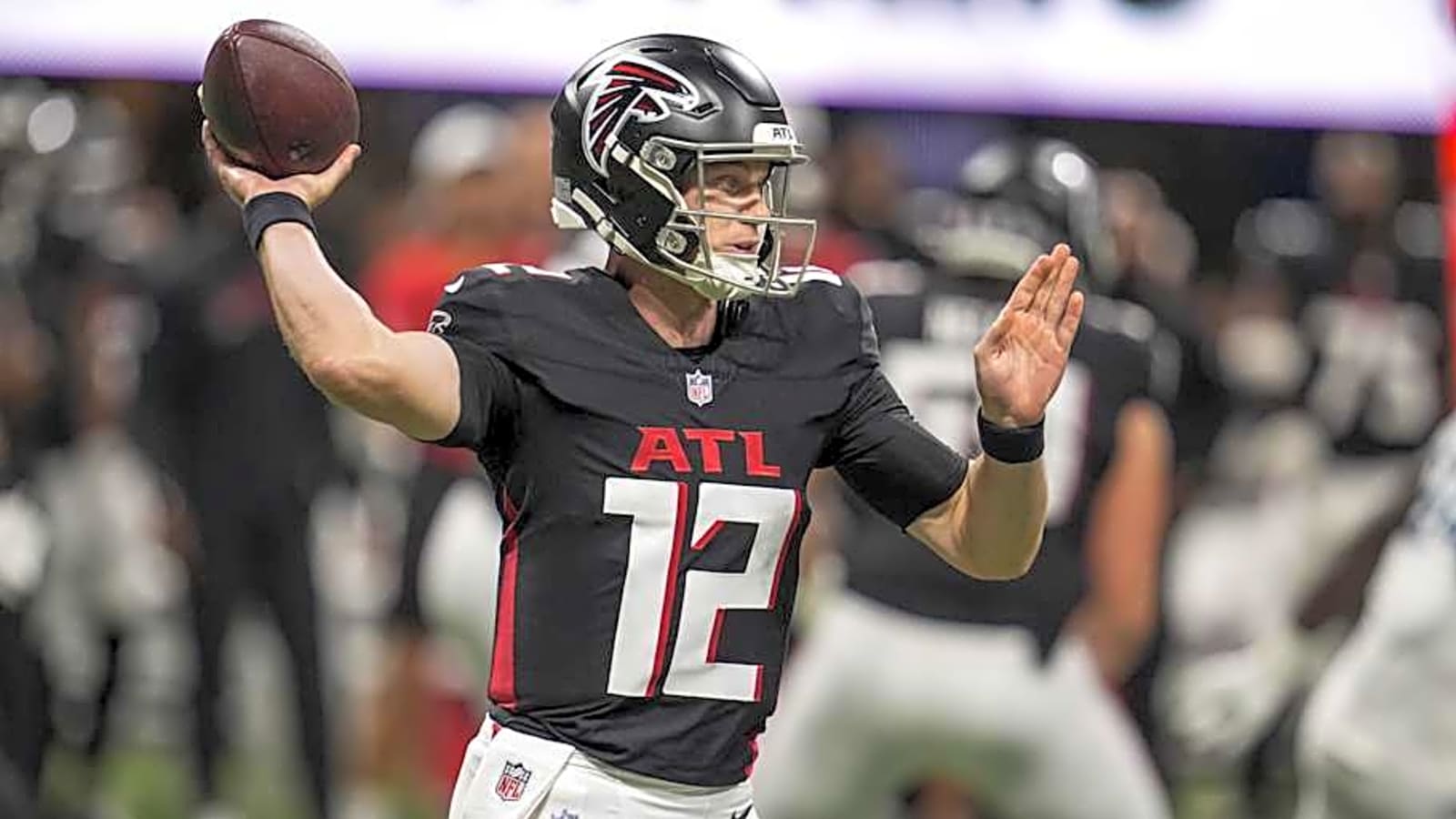 Falcons Could Take Advantage of Latest QB Injury With Potential Trade