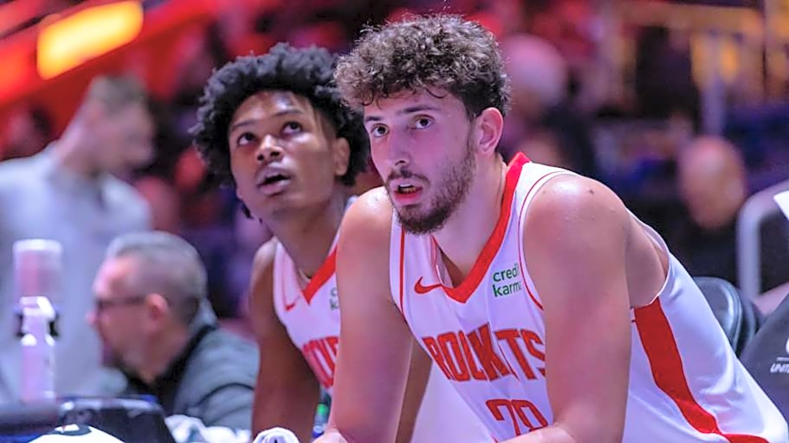 NBA Insiders Predict Rockets to Finish High in Western Conference