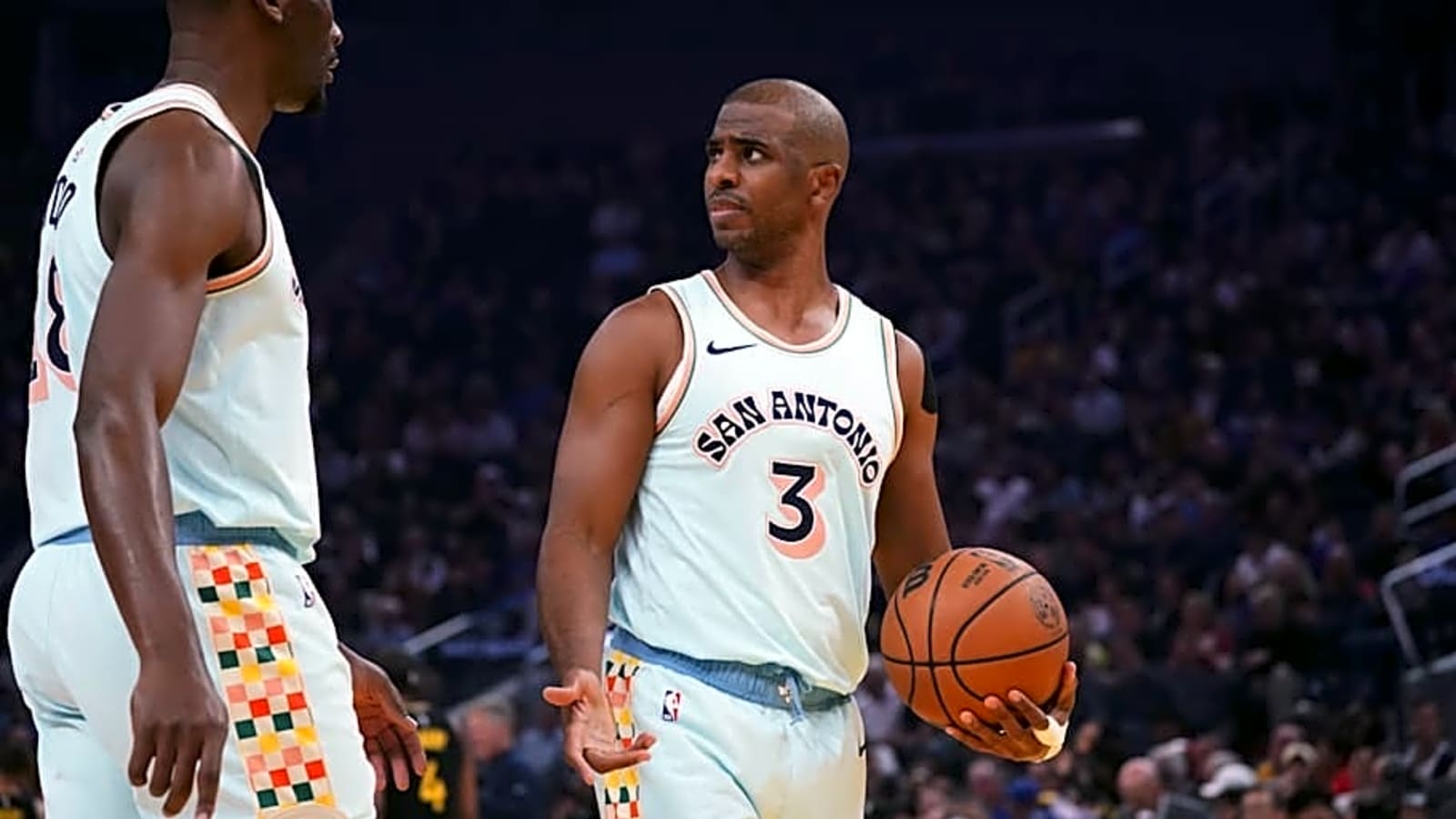 Is a Charlotte Hornets homecoming in the cards for Chris Paul?
