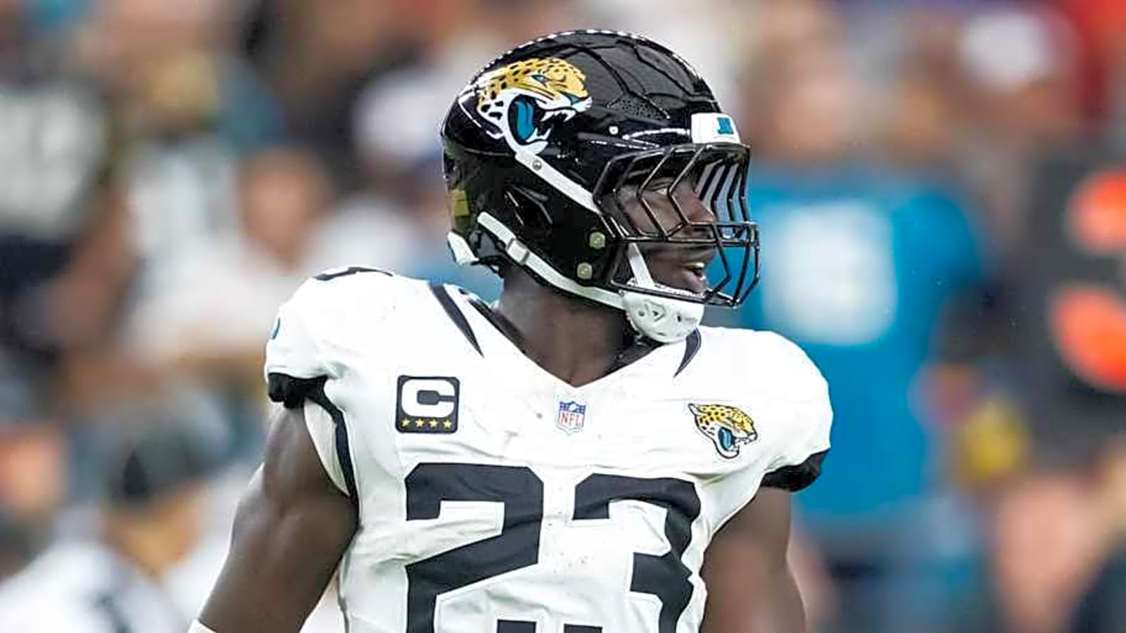 Foyesade Oluokun Details Where Jaguars' Edge Comes From
