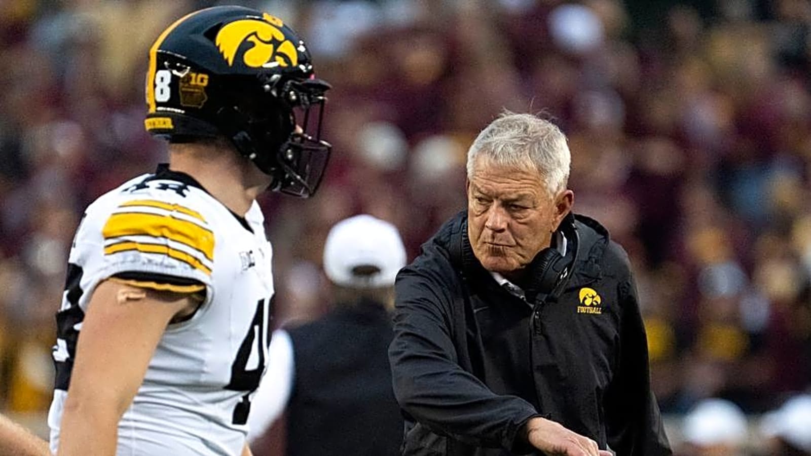 Iowa Football Bowl Projections: Hawkeyes' Destinations Span Nationwide