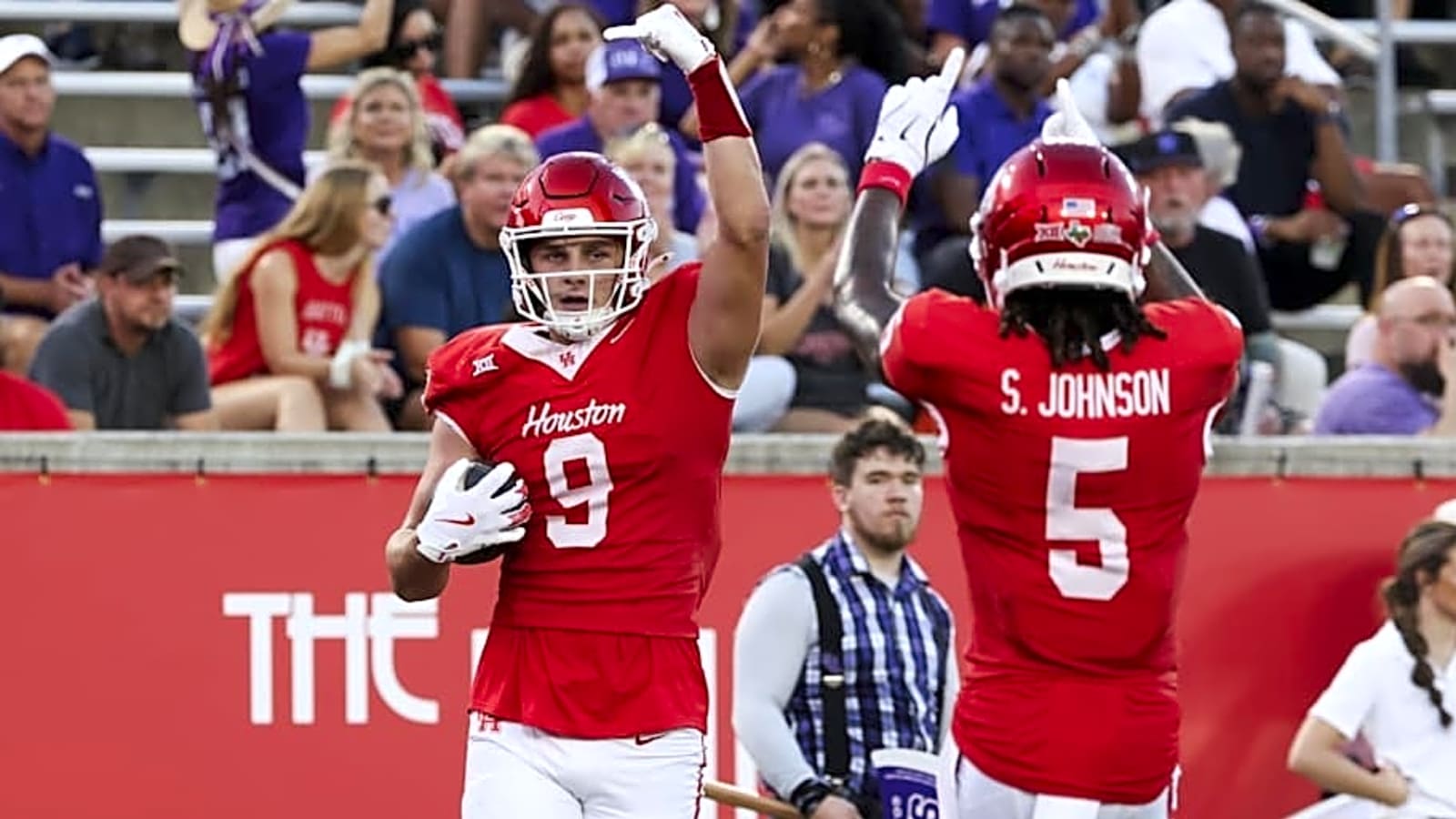 Houston Cougars Star Tight End Tanner Koziol Avoids Injury Scare vs. SFA