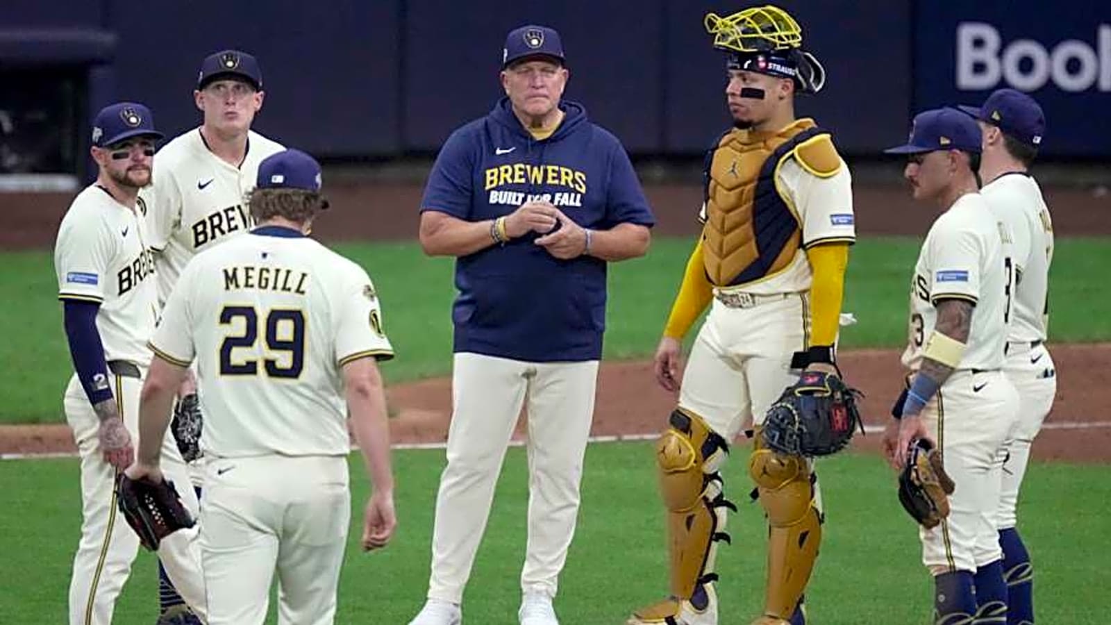 Brewers Announce Season-Altering Pitching Decision For Game 5