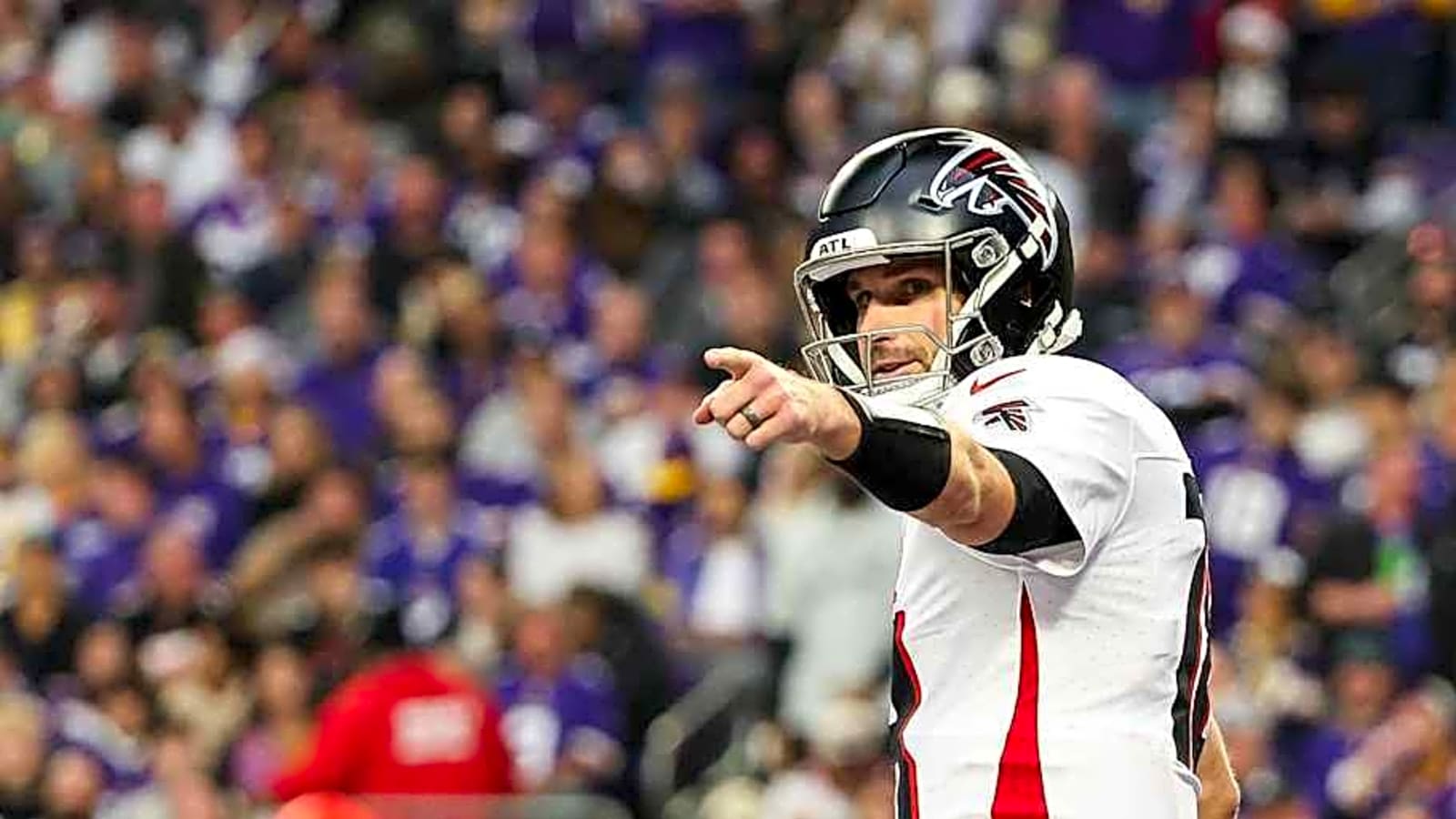 Cleveland Browns Urged to Consider Trade for Another Quarterback