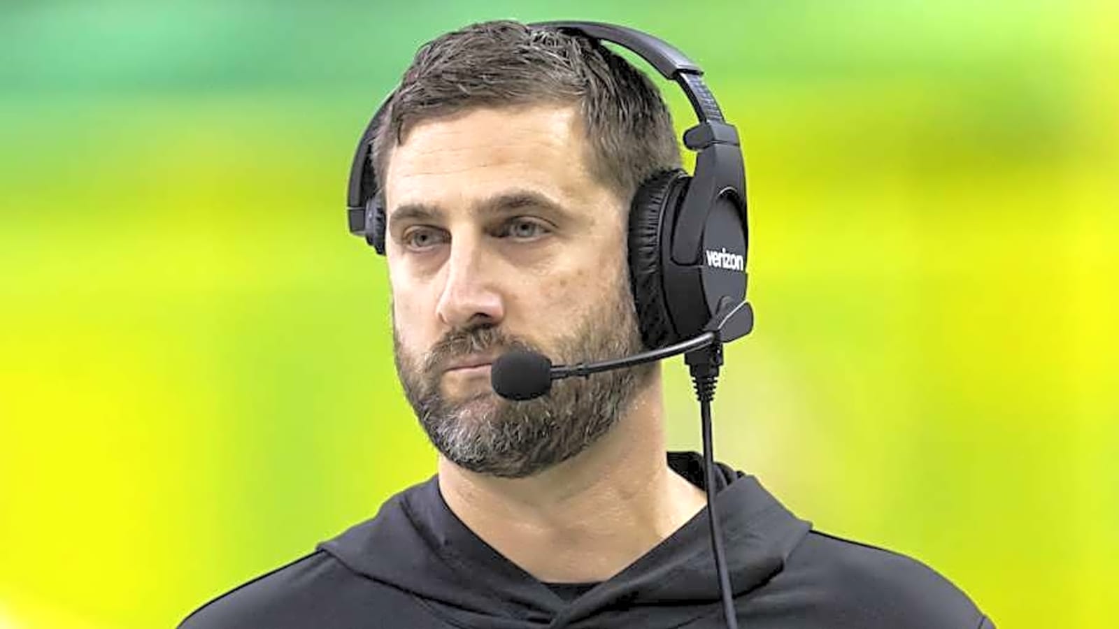 Eagles&#39; assistant coach is wearing a chip on his shoulder with plenty to prove