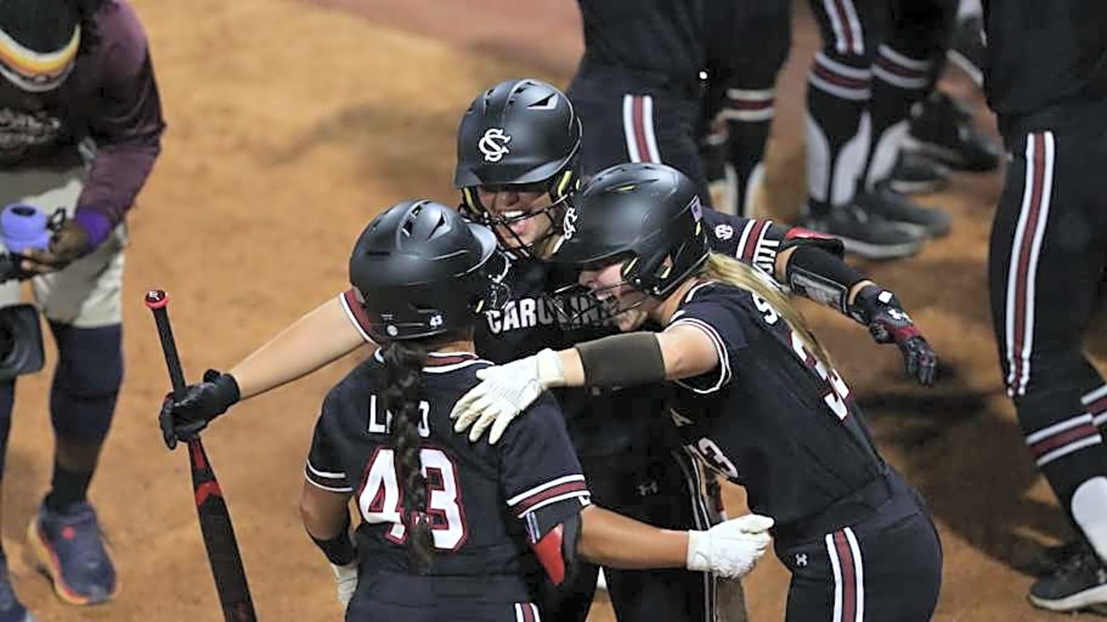 Former UGA INF Precious Bross Commits to the Gamecocks