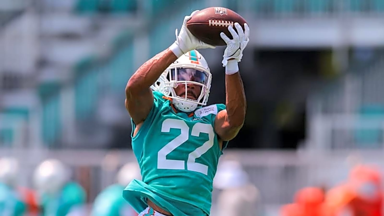 Giants Add Former Dolphins Safety Elijah Campbell