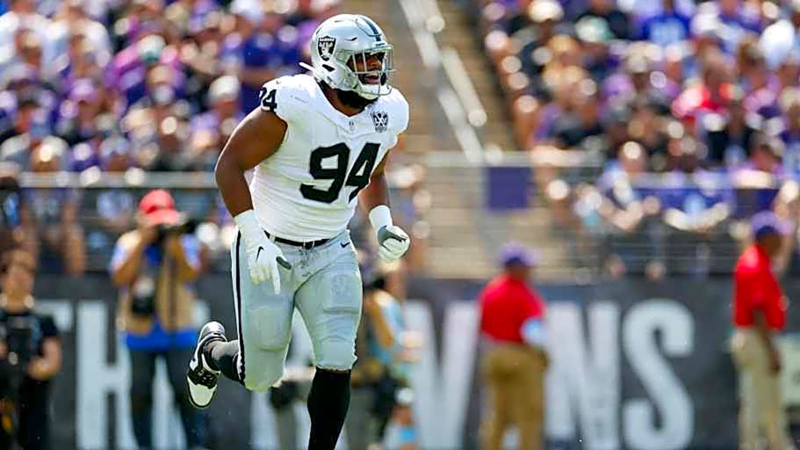 Chiefs could solve deadline dilemma by taking a wild Christian Wilkins swing