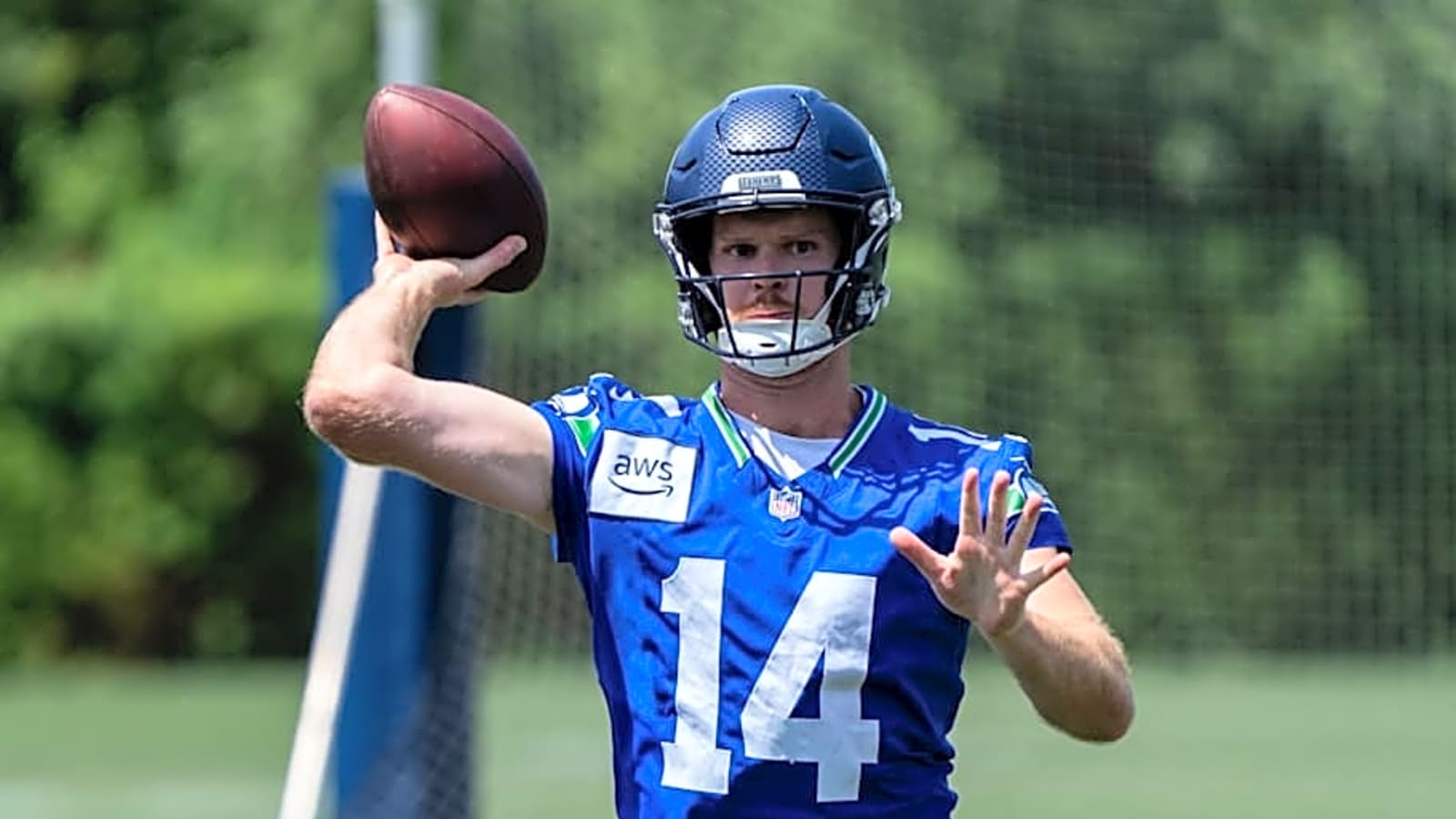Why one fantasy analyst is drafting Seahawks QB Sam Darnold &#39;whenever I can&#39;
