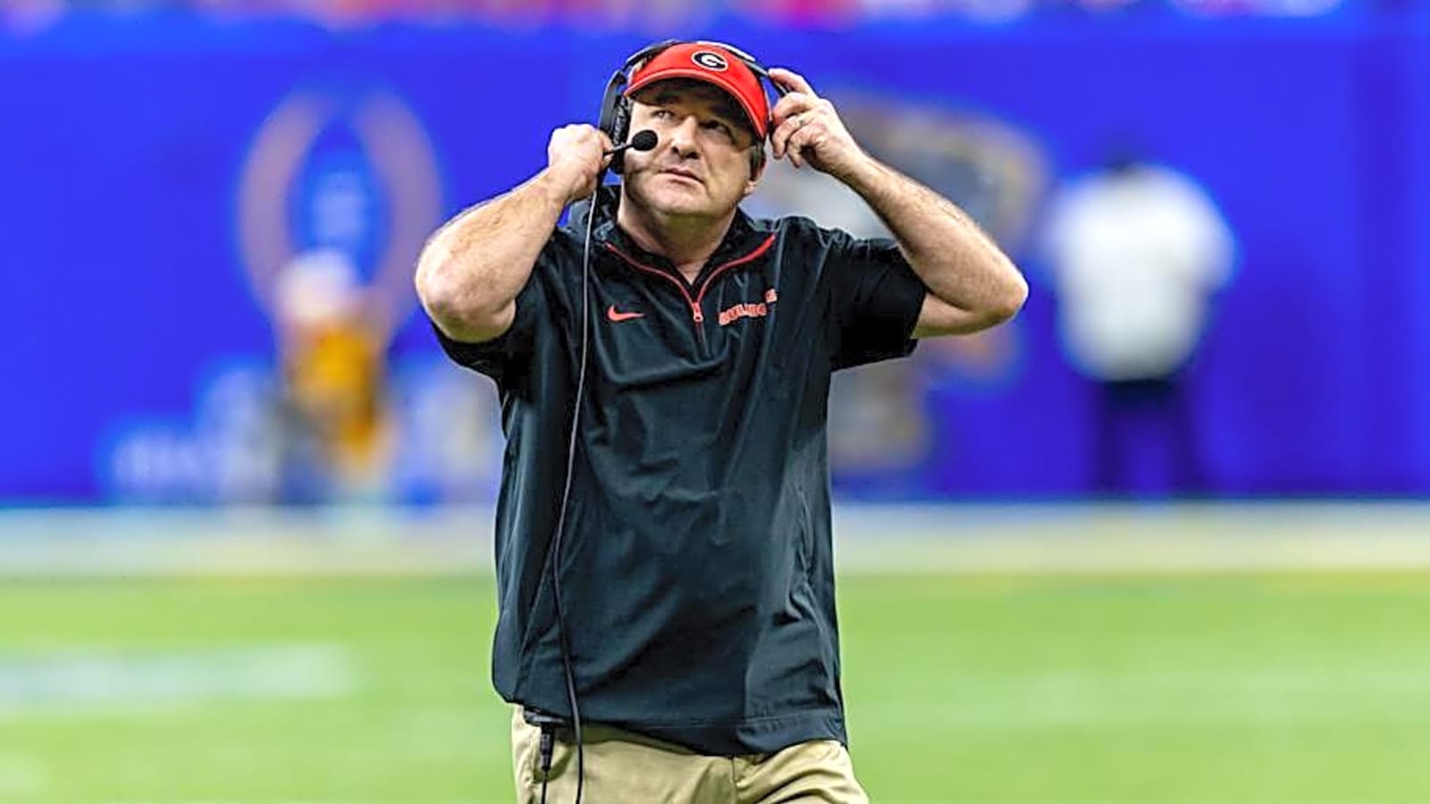 Analysts Predict Better College Football Playoff Results for Georgia Bulldogs in 2026