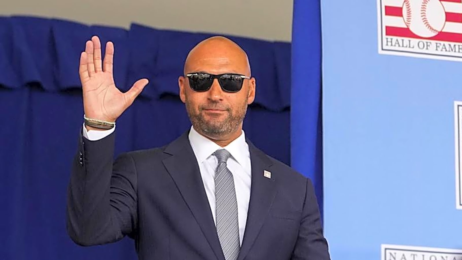 Yankees Legend Defends Hal Steinbrenner For Quiet Offseason