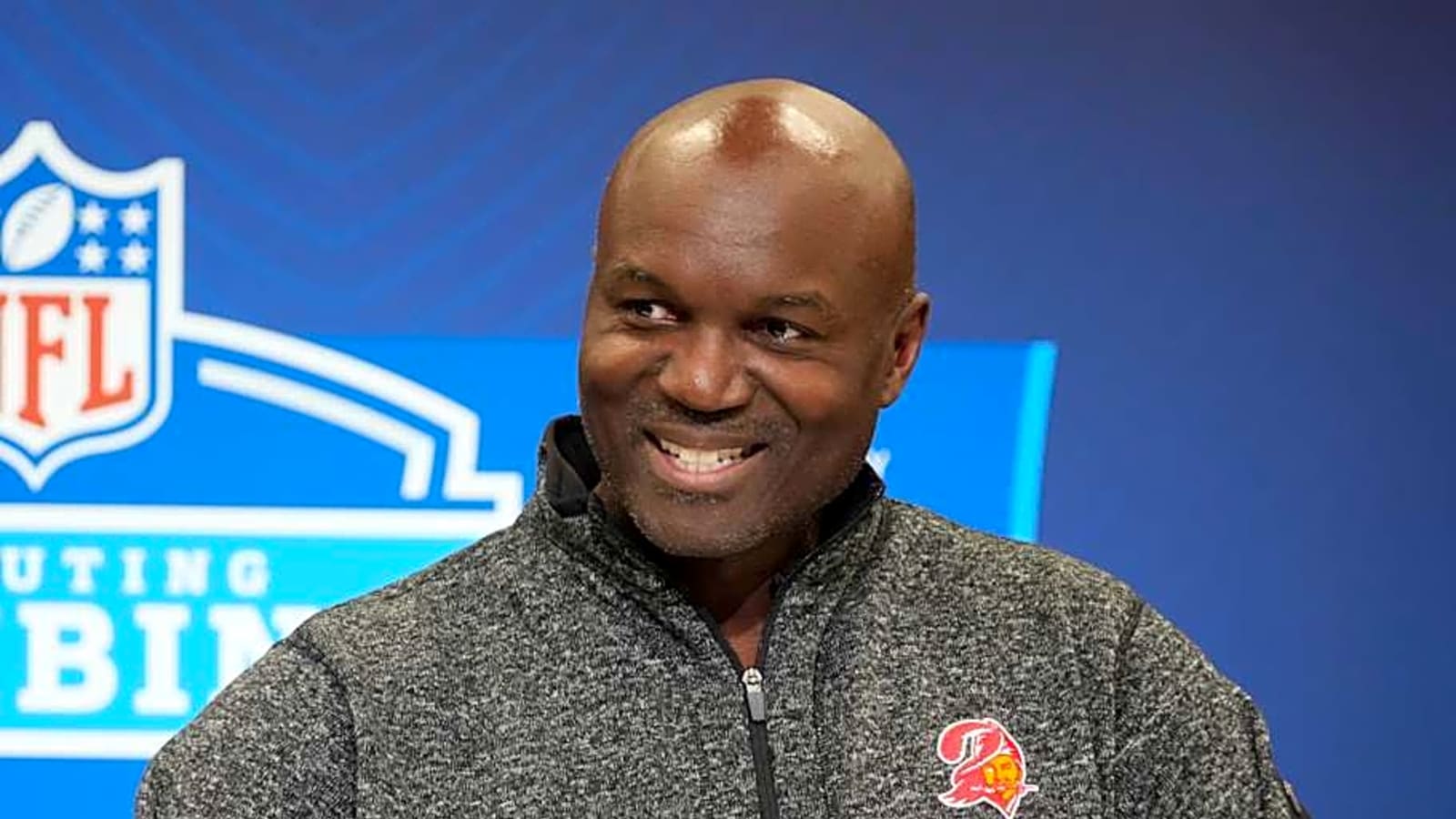 Grading the Buccaneers&#39; extensions of Todd Bowles and Jason Licht
