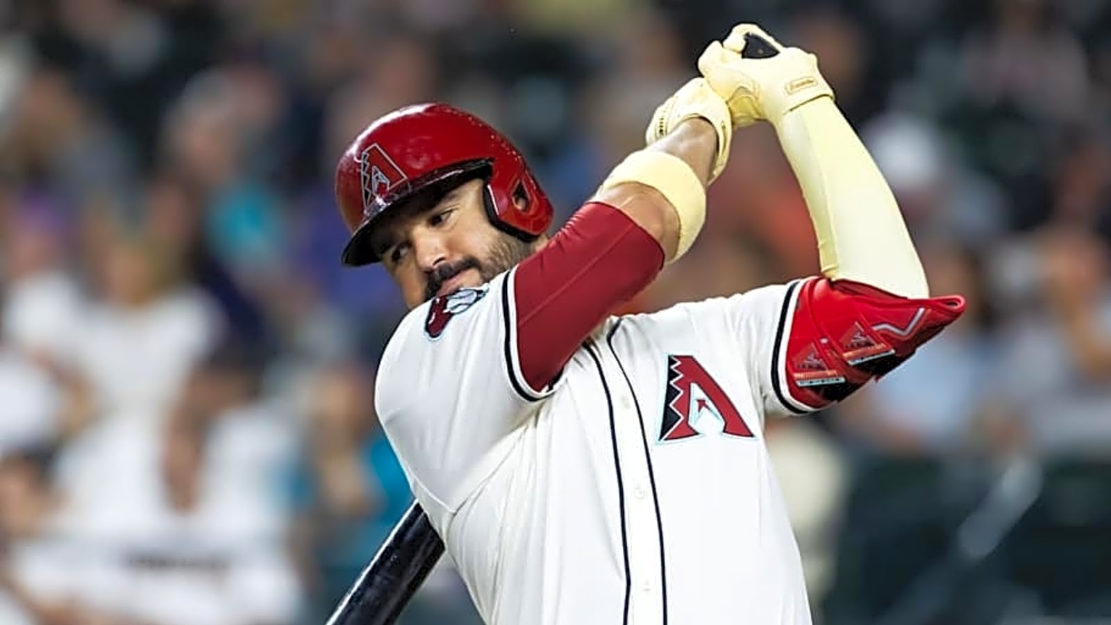 Past History Should Help Cincinnati Reds Get Past Cost in Trade for Eugenio Suarez