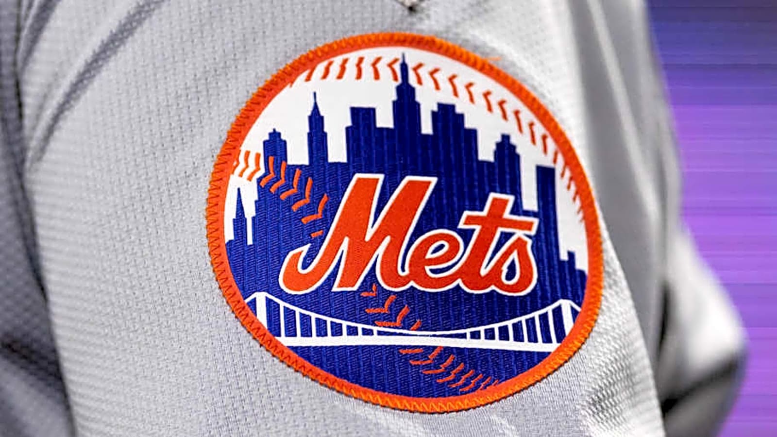 Insider urges New York Mets to trade for superstar outfielder