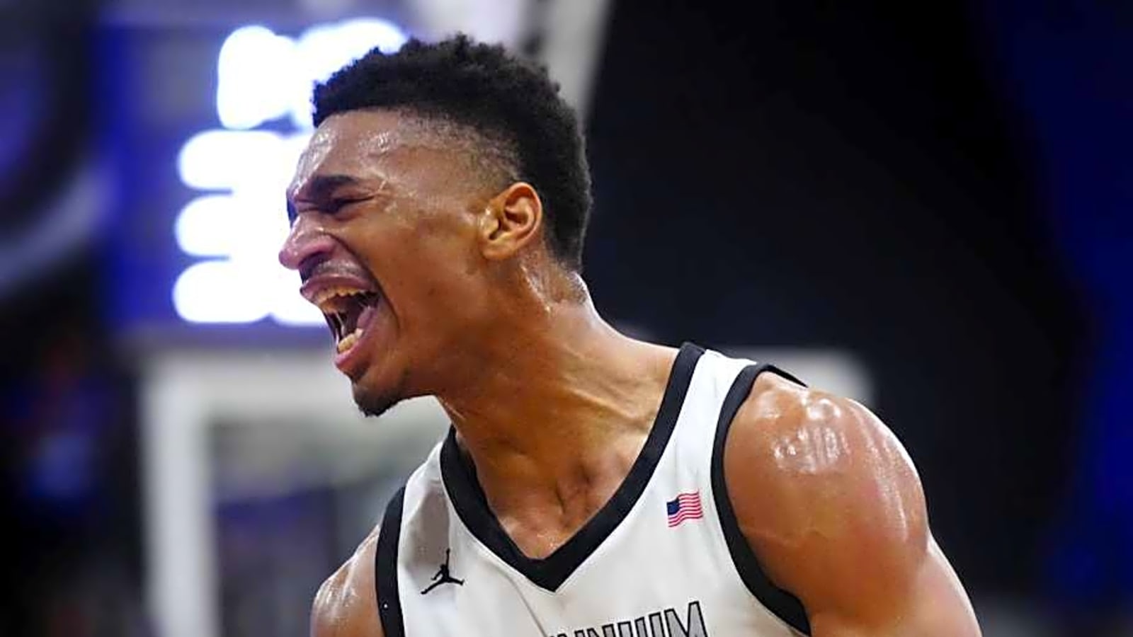 Oregon Ducks Basketball Hosting Elite Recruit Cameron Holmes For Official Visit