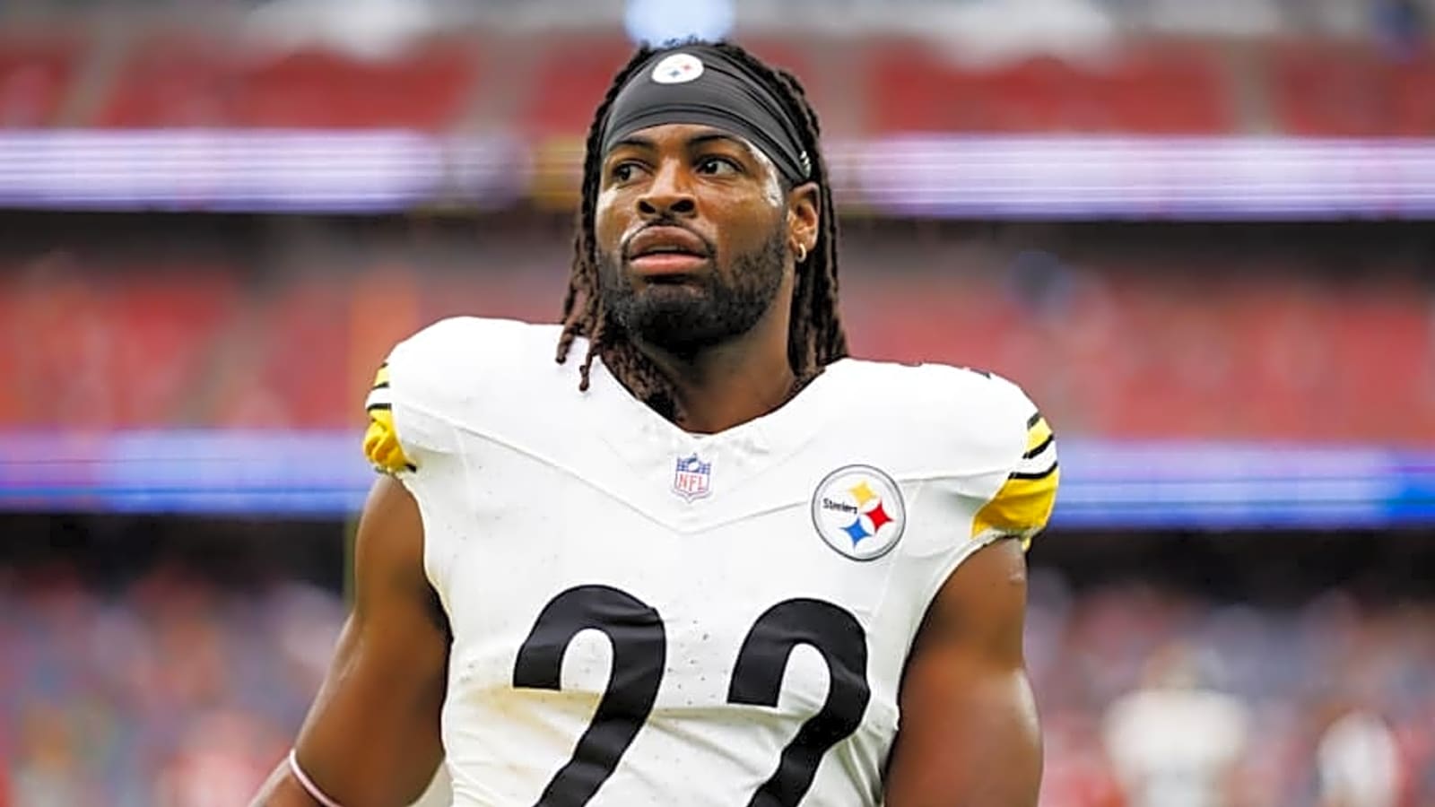 Report confirms Chargers RB Najee Harris suffered eye injury on Fourth of July