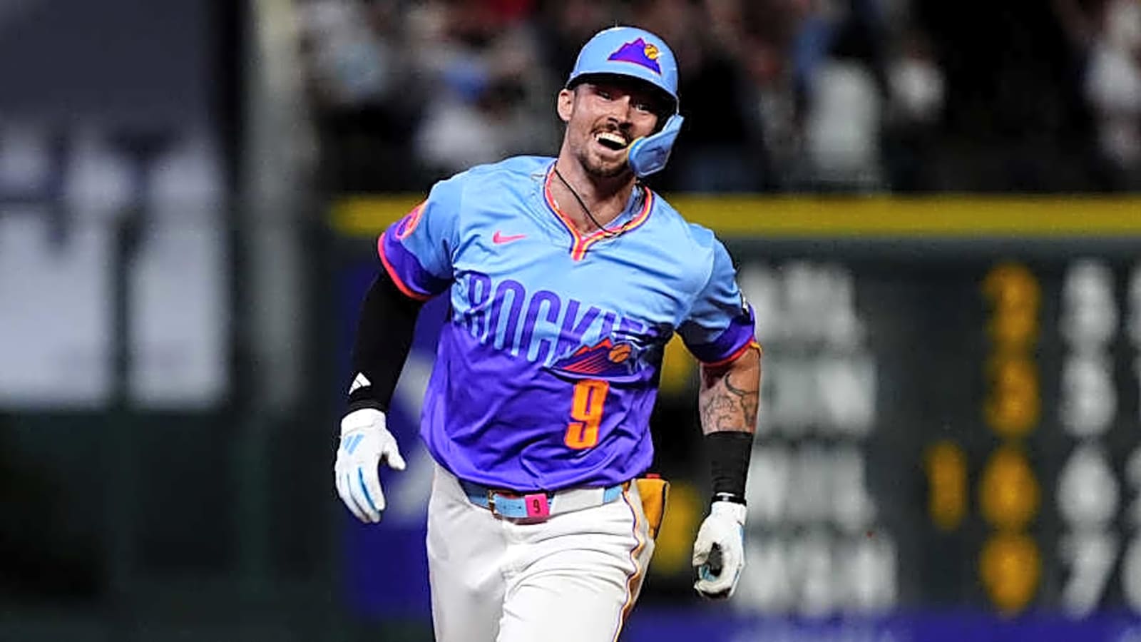 Yankees Interested in Rockies Gold Glover Trade