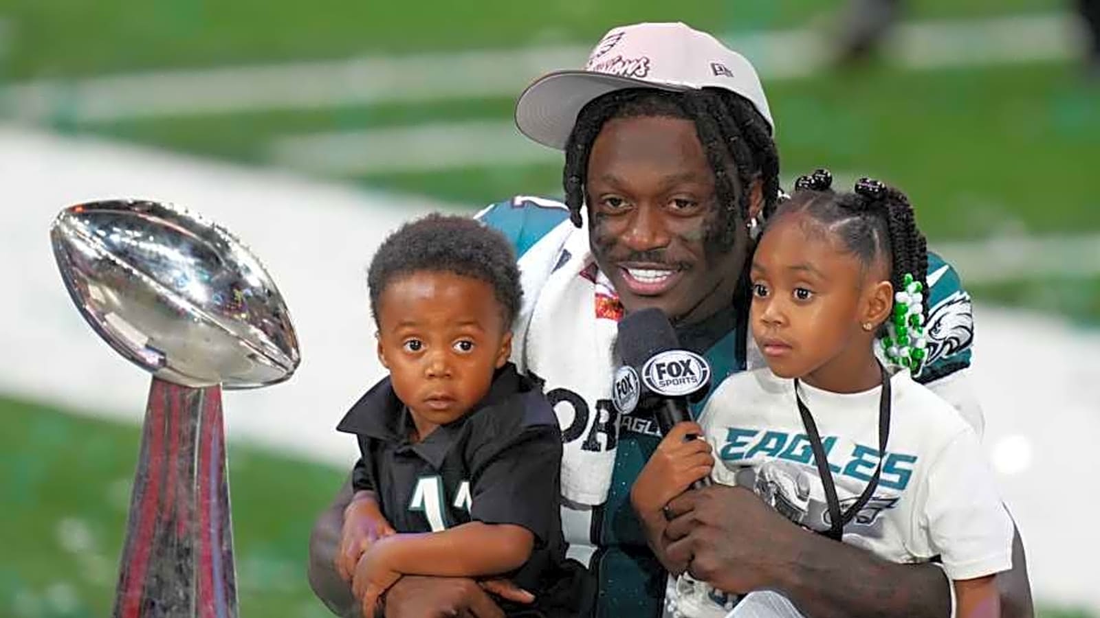 Anonymous Exec Surprises With Eagles&#39; AJ Brown