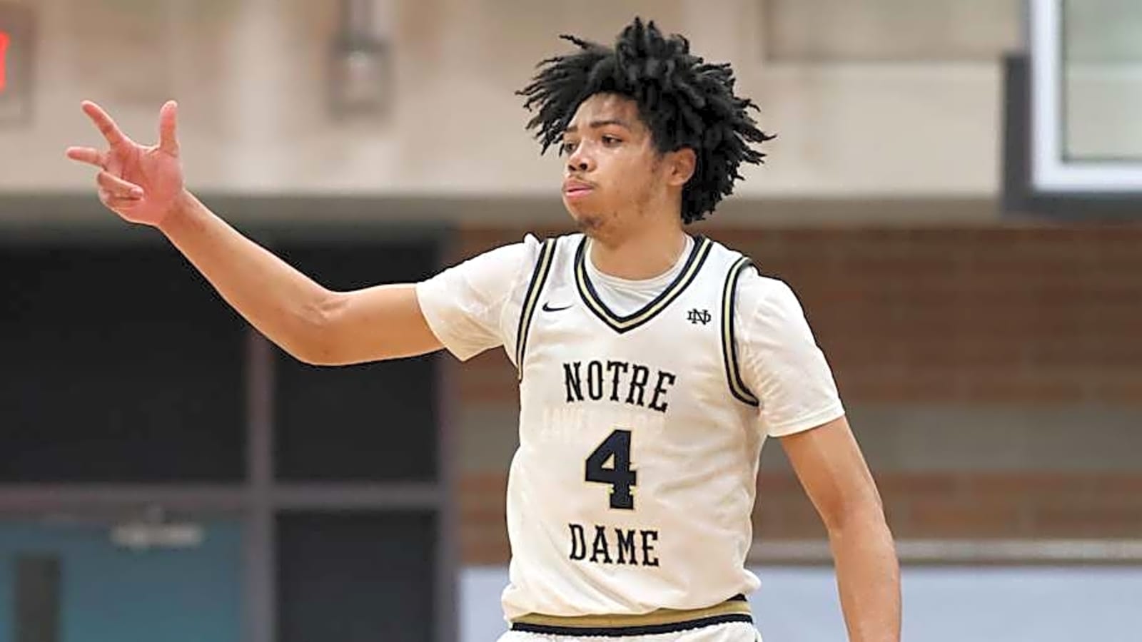 Top-Ranked &#39;26 Prospect Tyran Stokes Names Louisville to Top Schools