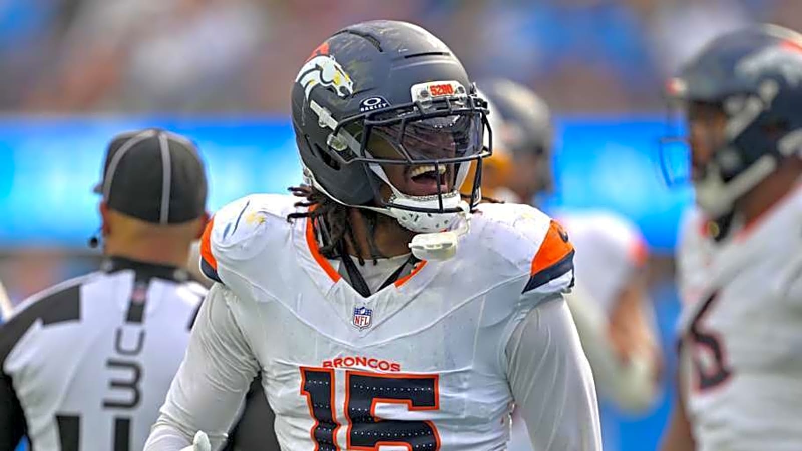 Broncos Linebacker Continues Social Media Needling of Giants Following Historic Win