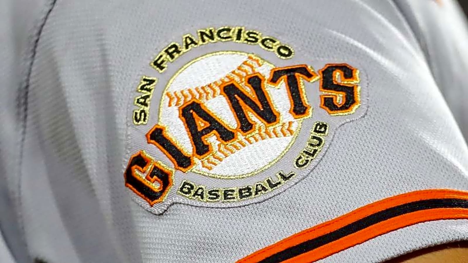 Former Giants Standout Infielder Signs Free Agent Contract with Japanese Team
