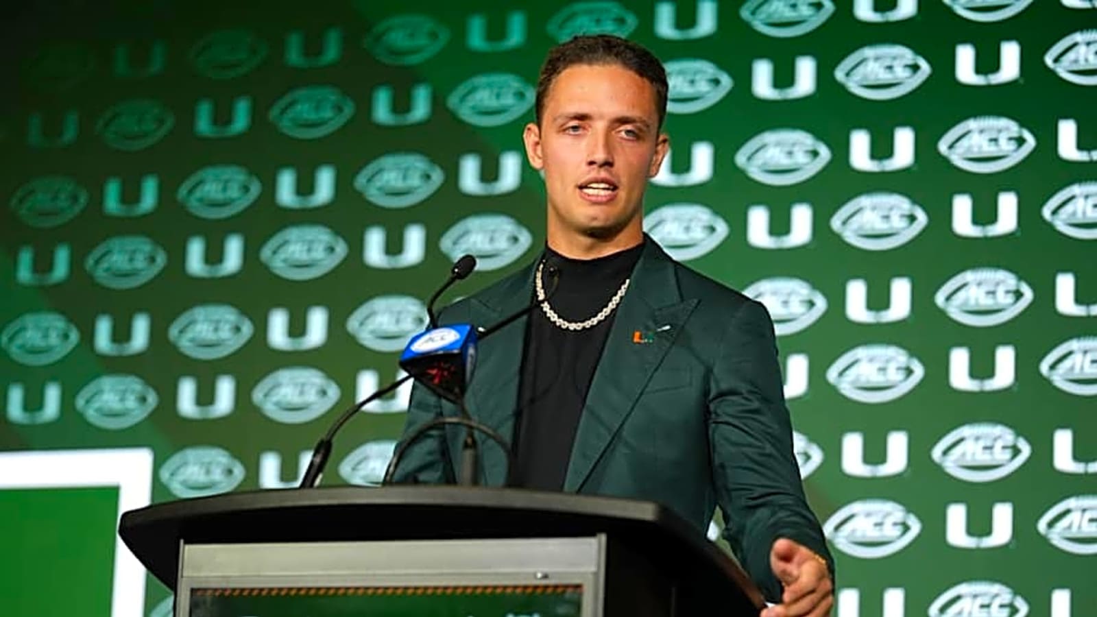 Carson Beck Named to the Johnny Unitas Golden Arm Award Watch List