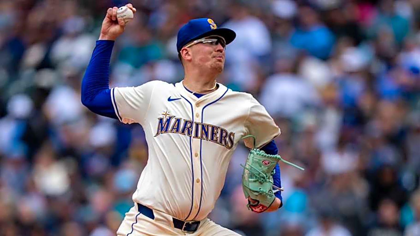Seattle Mariners Pitcher Logan Evans Caps Off Eventful Month With Honors