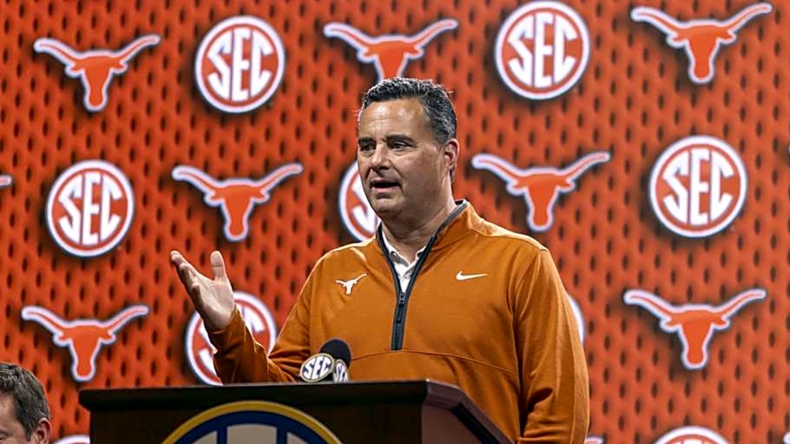 Texas Longhorns Look to Make More Recruiting Waves