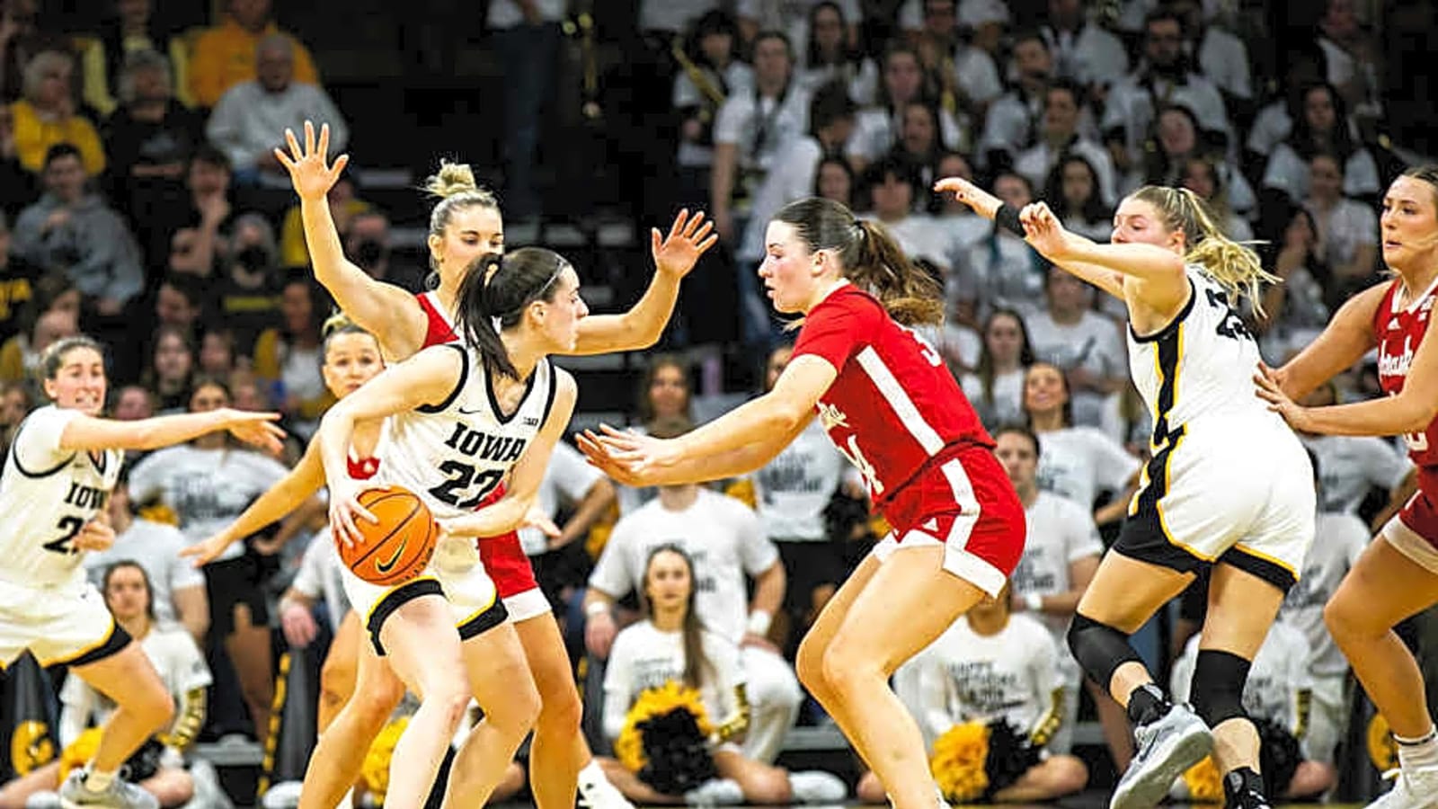 Bourne Leads Australia Over Japan  at FIBA Asian Cup