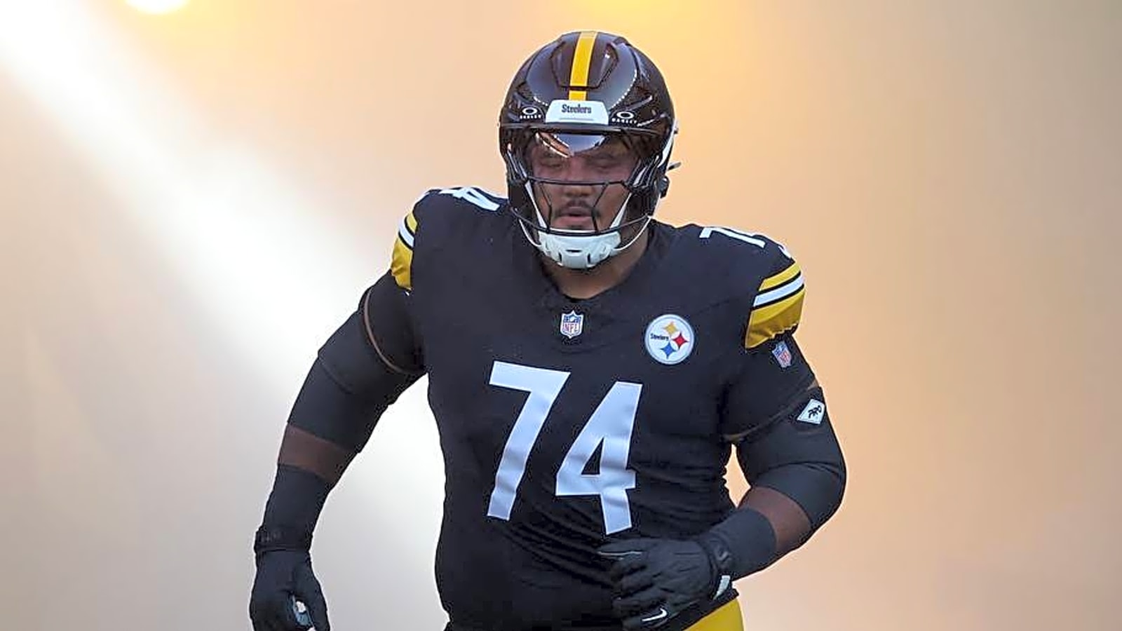 Change Could Come After Steelers Guard Breaks Bone