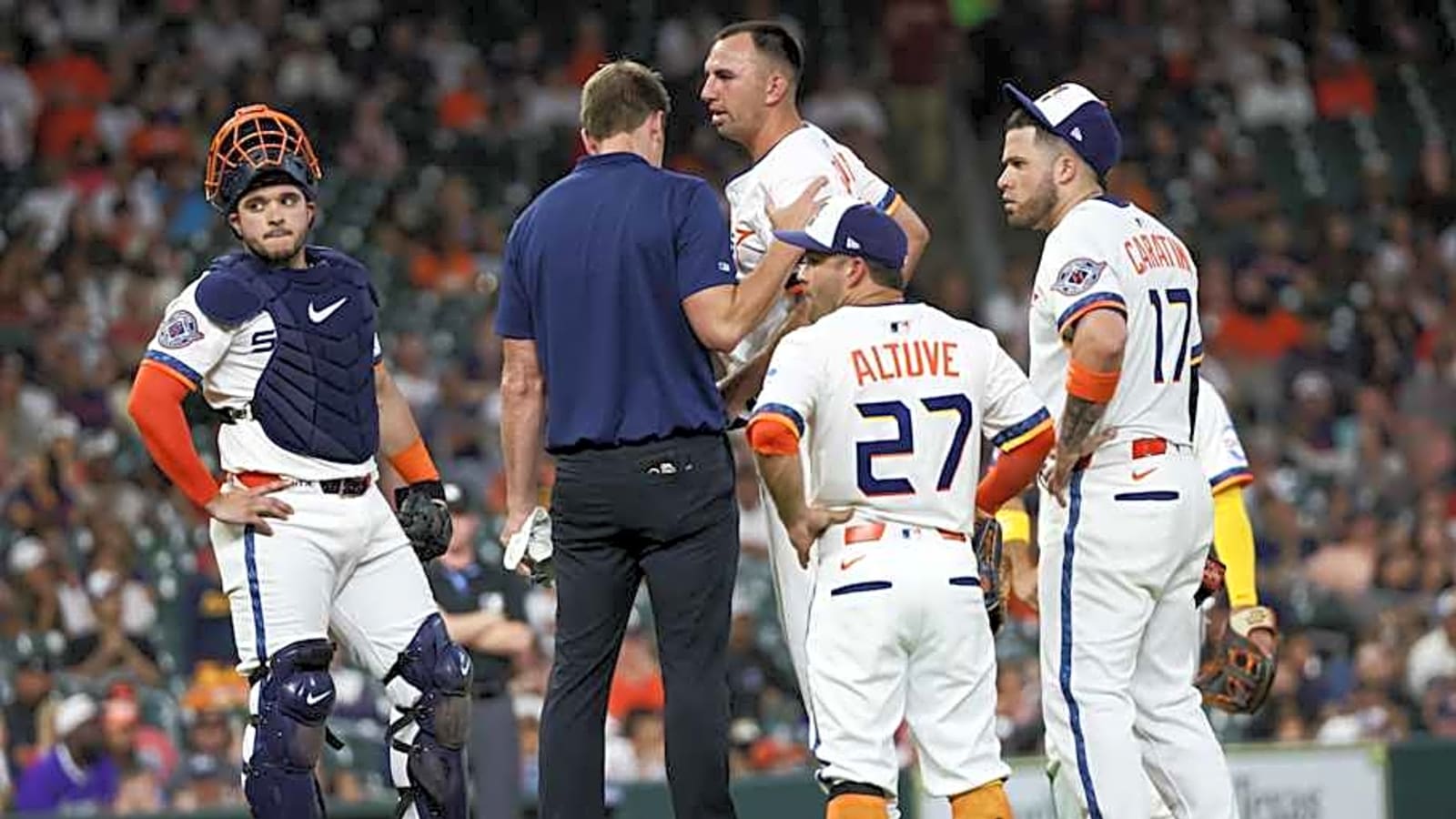 Astros&#39; Colton Gordon Avoids Serious Injury After Being Struck in Head by Liner