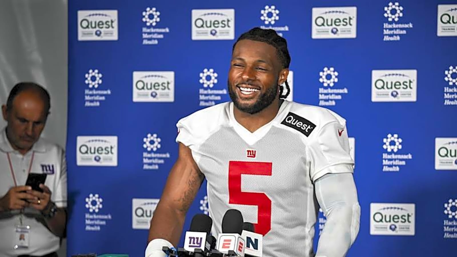 Mock Trade Sends Giants Star to Titans