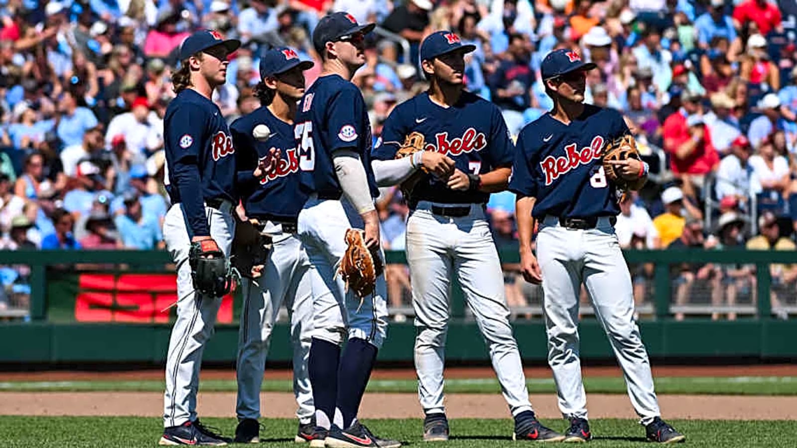 How It Happened: Ole Miss Baseball Splits Doubleheader Against Mississippi State
