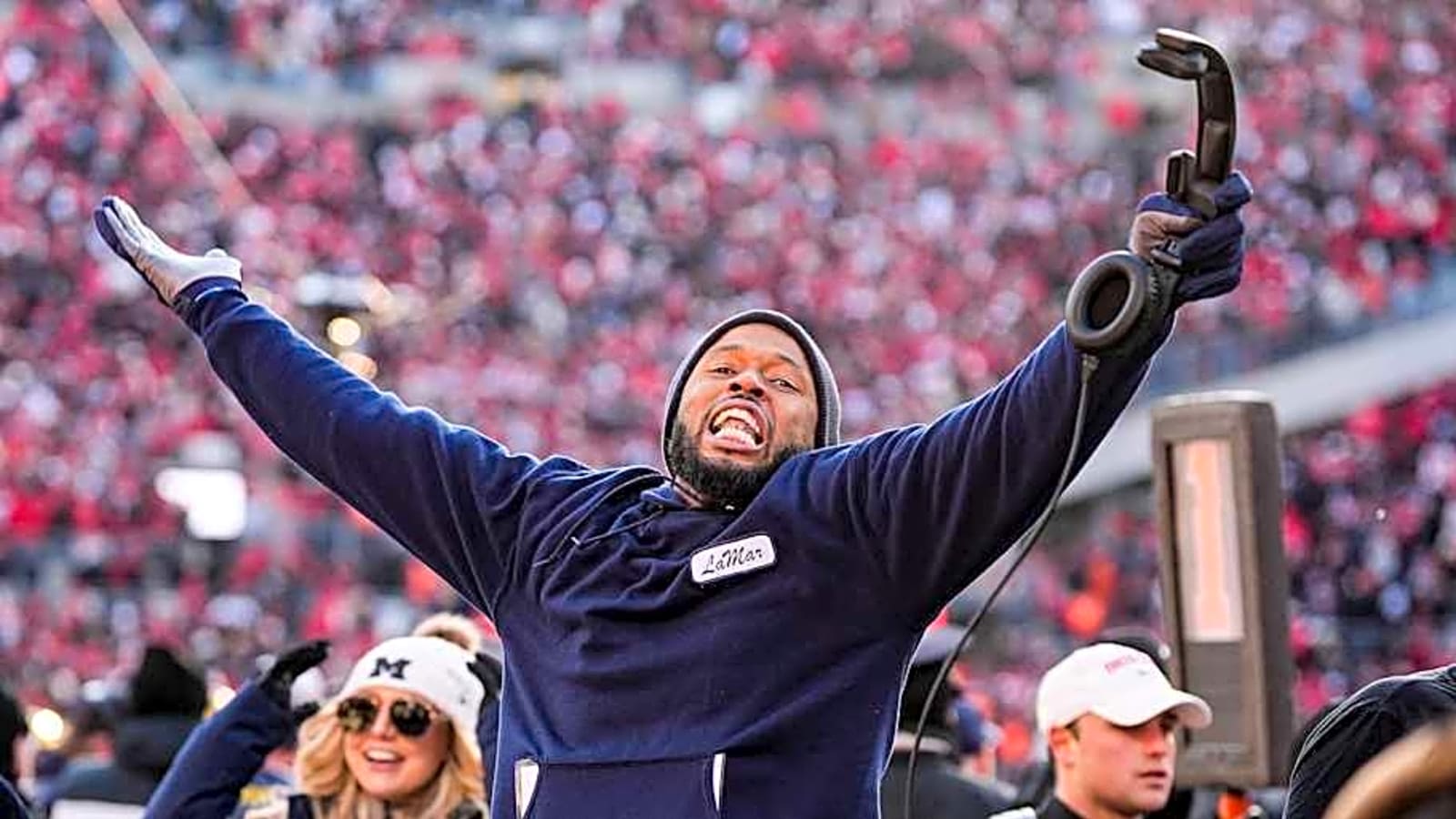 Social media explodes as Michigan continues its recruiting hot streak, landing elite cornerback