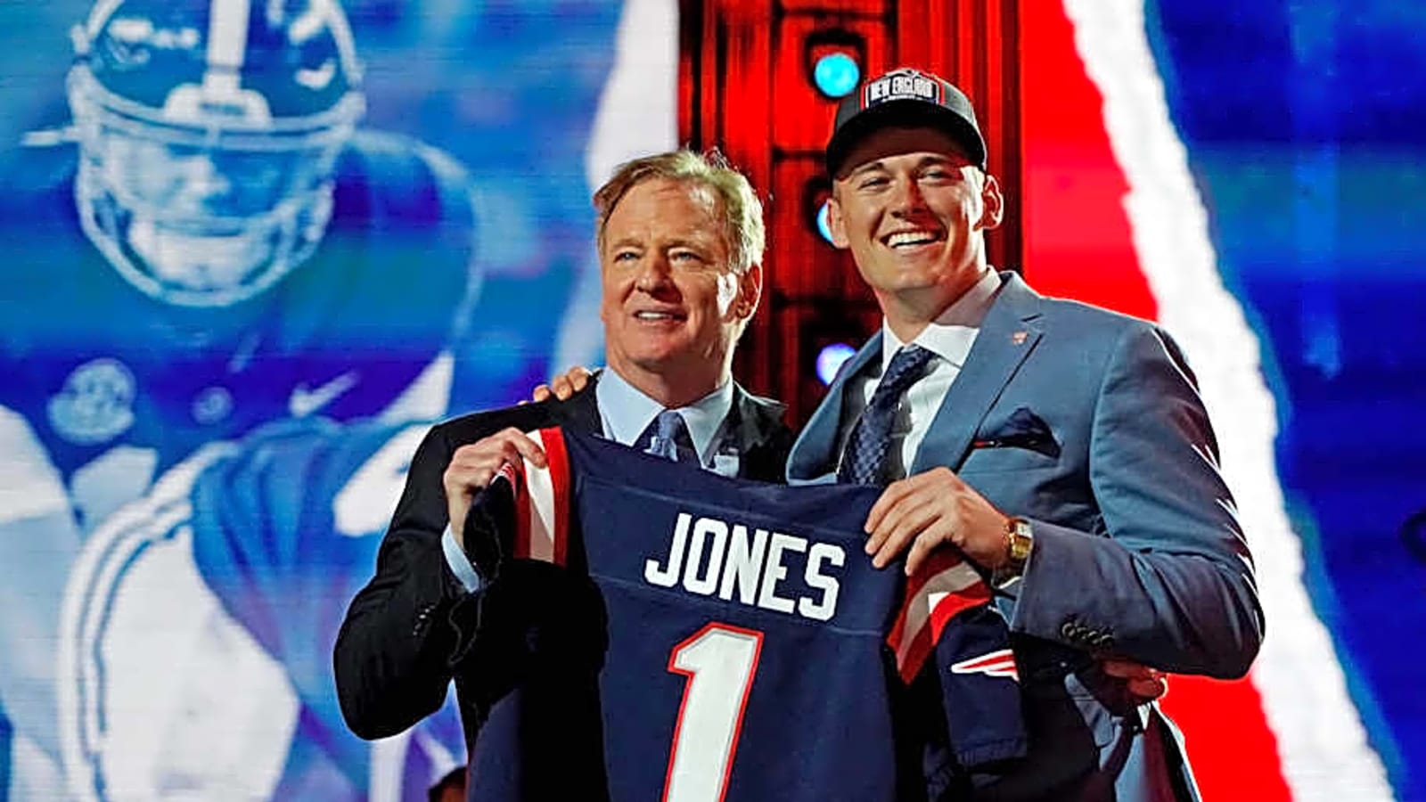 Throwback Thursday: Grading Patriots&#39; 2021 Draft