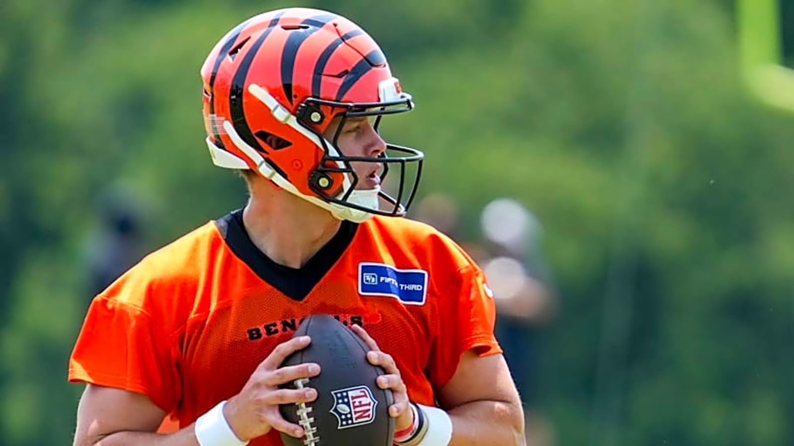  Joe Burrow Sounds Ready for 2025 Season With Latest Social Media Post