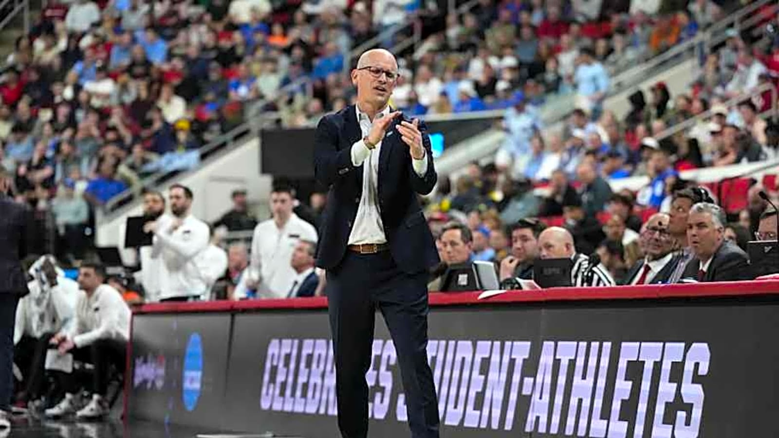 UConn HC Discusses Plans for Retirement