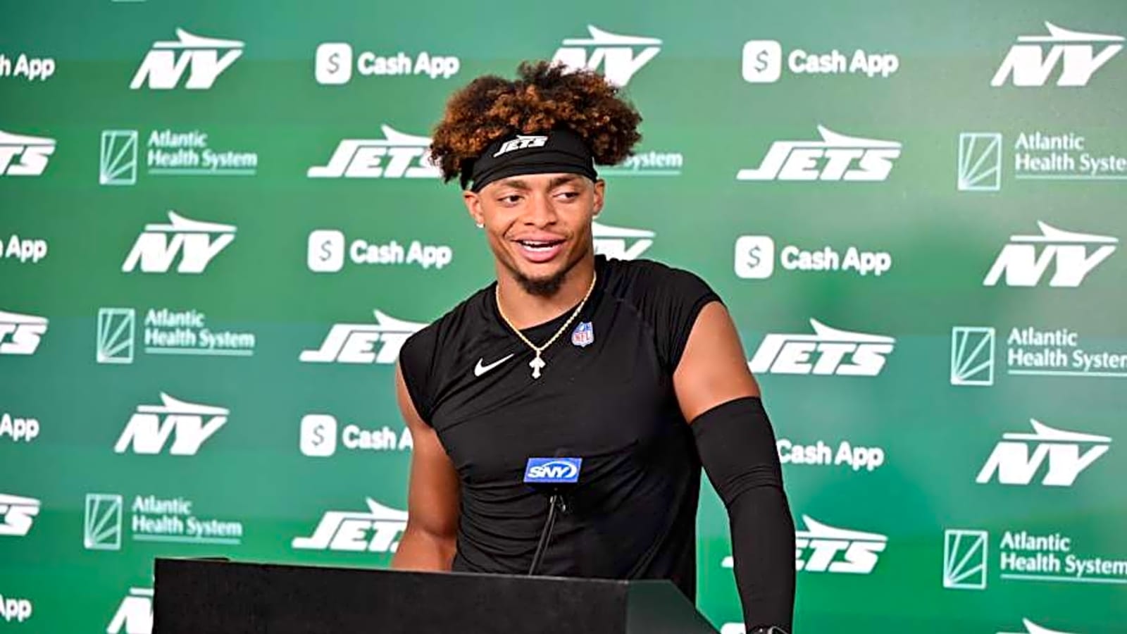 Jets&#39; 2025 Season Rides On One Man&#39;s Shoulders