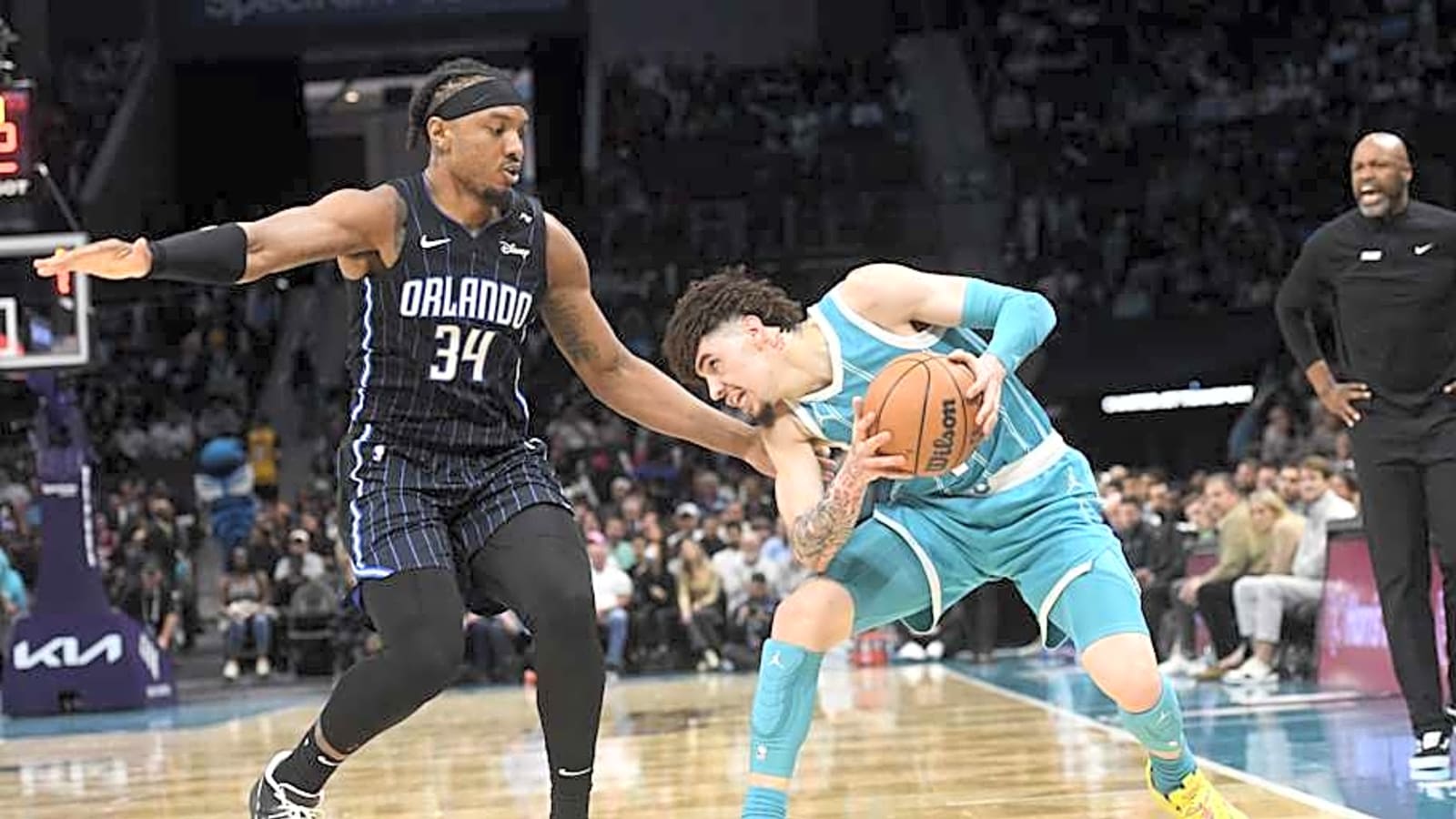 Should the Charlotte Hornets sit LaMelo Ball in the preseason?