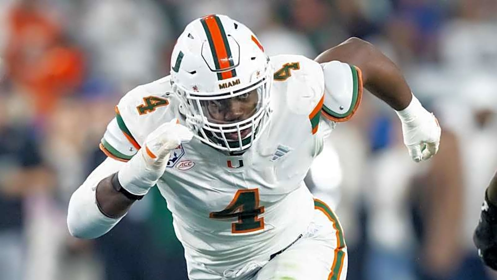 Top Defender Wants Titans to Draft Him