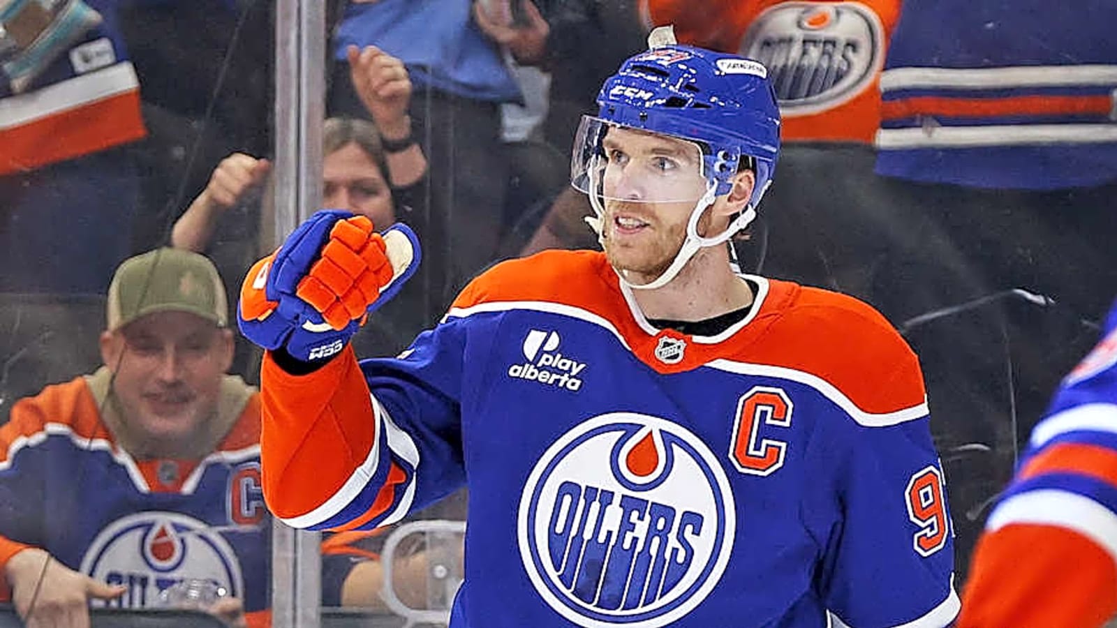 Oilers Look to Continue Home Dominance Over Islanders