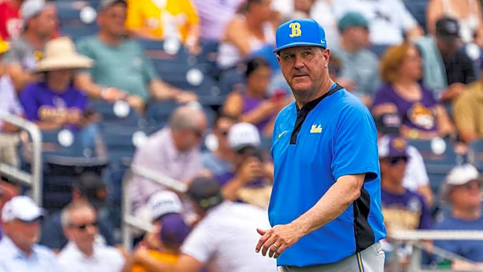 Report: UCLA Extends John Savage&#39;s Contract